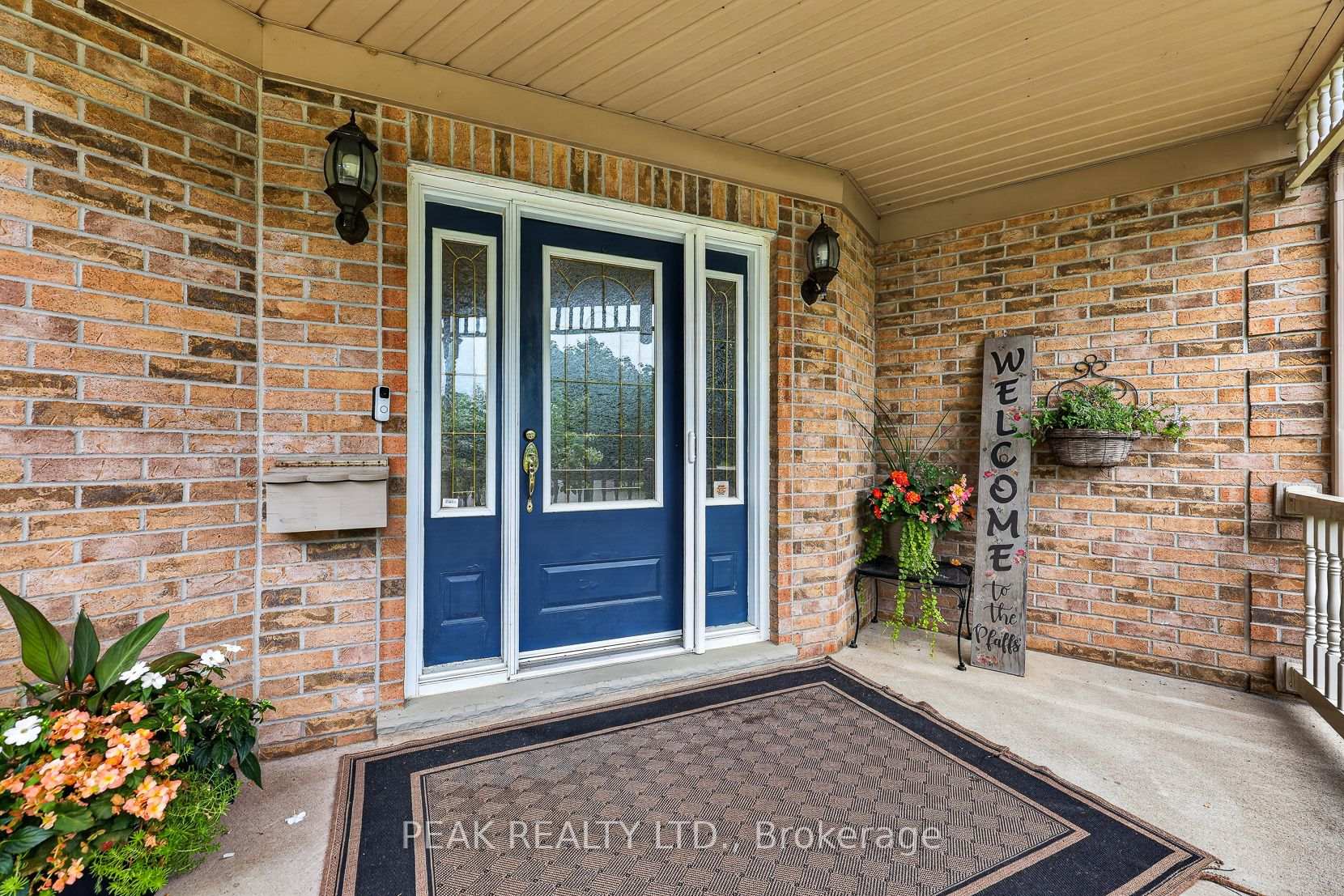 Photo 4 of 92 Shephard Place, Wilmot, New Hamburg — HOMEH