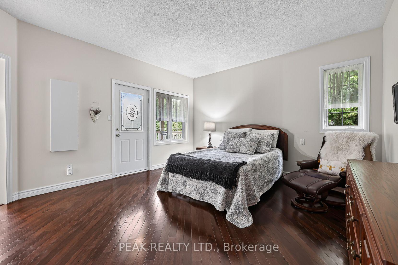Photo 14 of 92 Shephard Place, Wilmot, New Hamburg — HOMEH