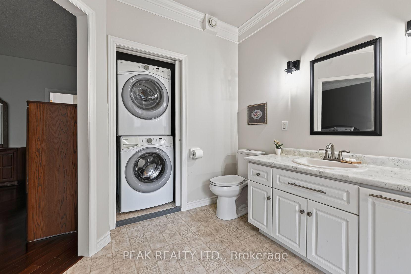 Photo 18 of 92 Shephard Place, Wilmot, New Hamburg — HOMEH