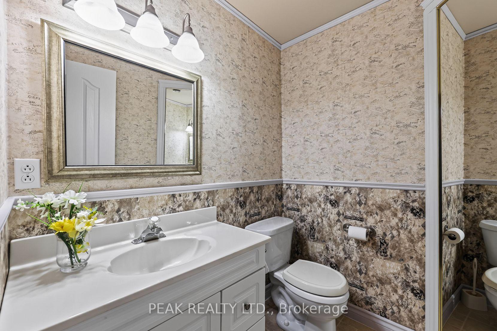 Photo 28 of 92 Shephard Place, Wilmot, New Hamburg — HOMEH