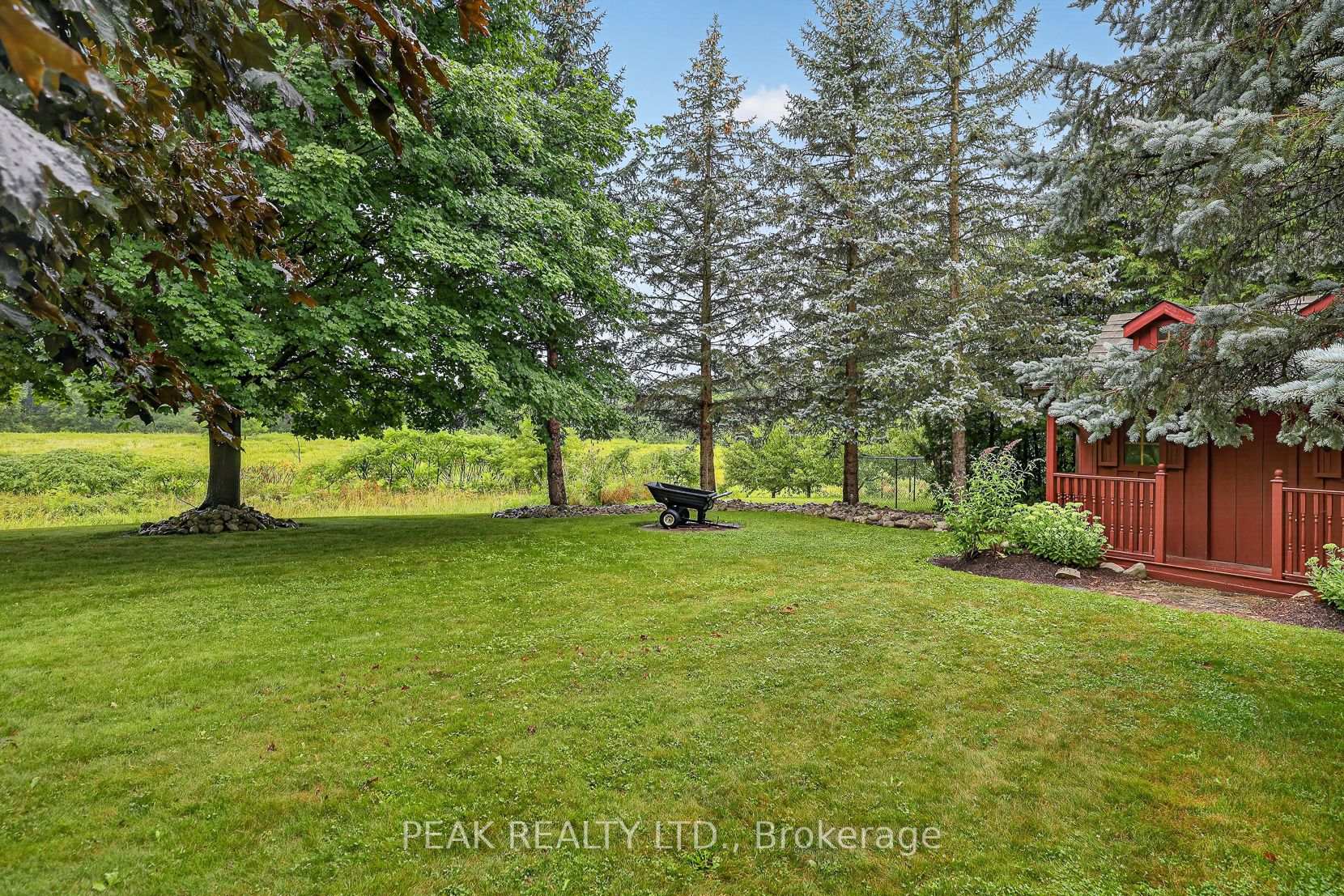 Photo 35 of 92 Shephard Place, Wilmot, New Hamburg — HOMEH