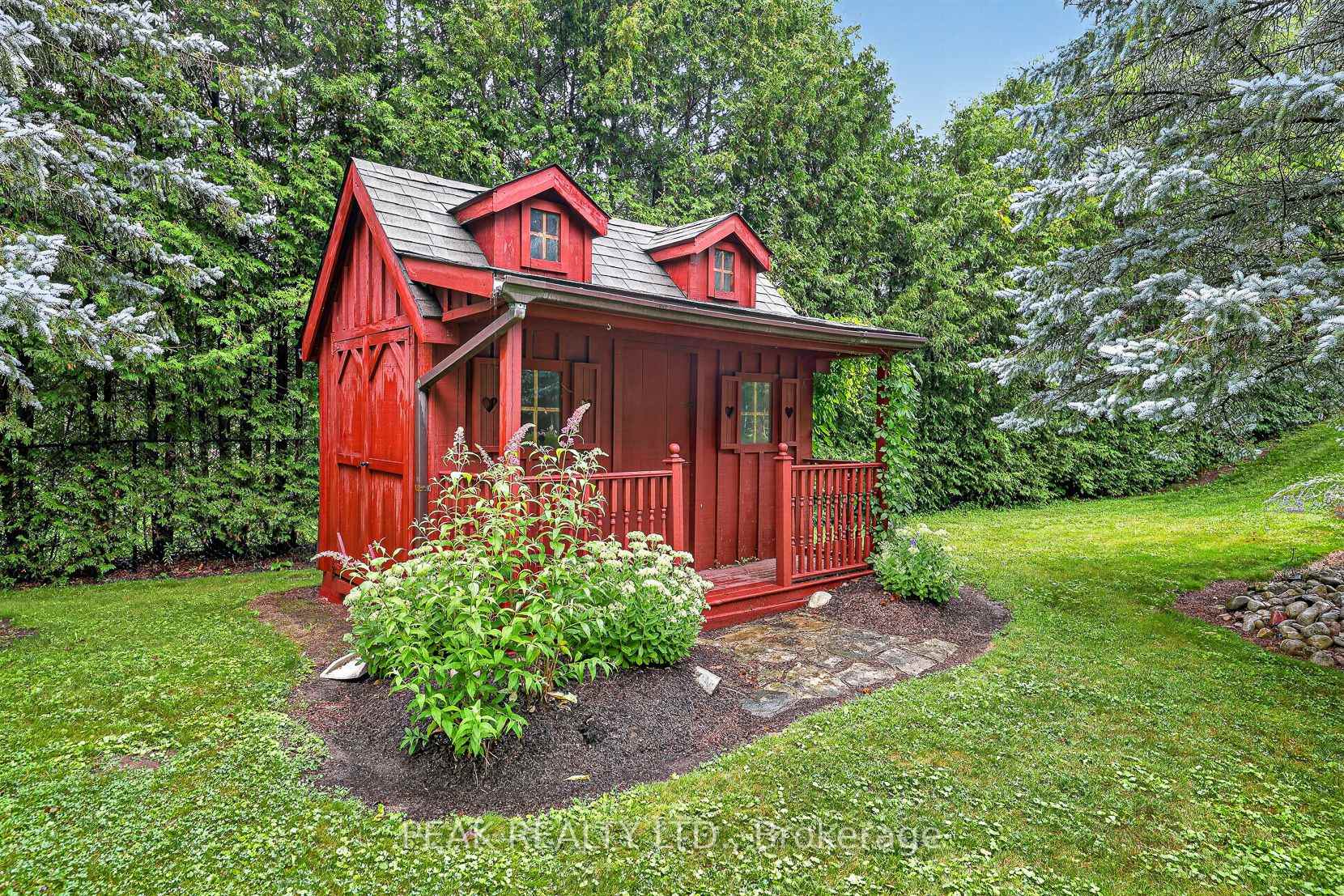 Photo 36 of 92 Shephard Place, Wilmot, New Hamburg — HOMEH