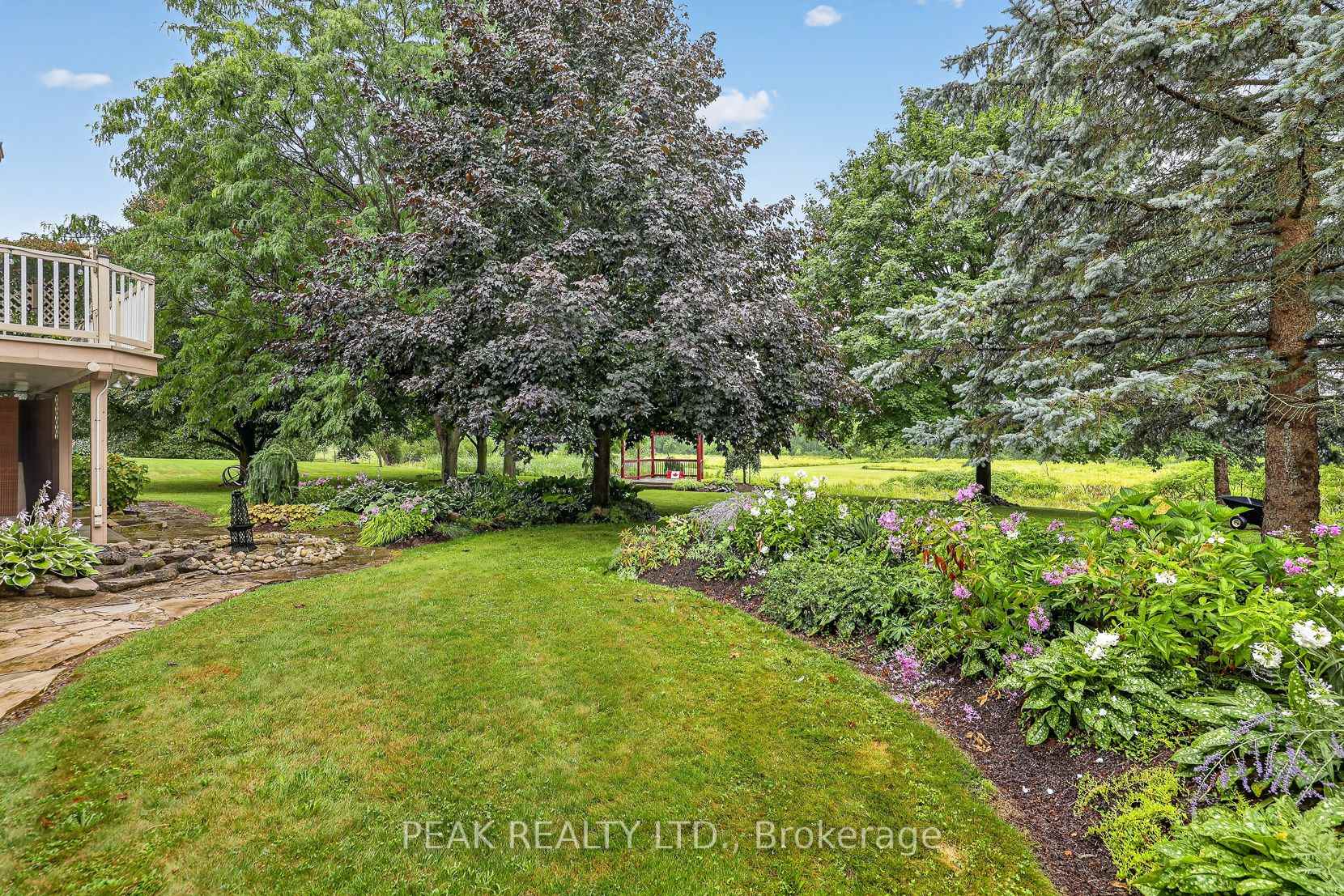 Photo 38 of 92 Shephard Place, Wilmot, New Hamburg — HOMEH