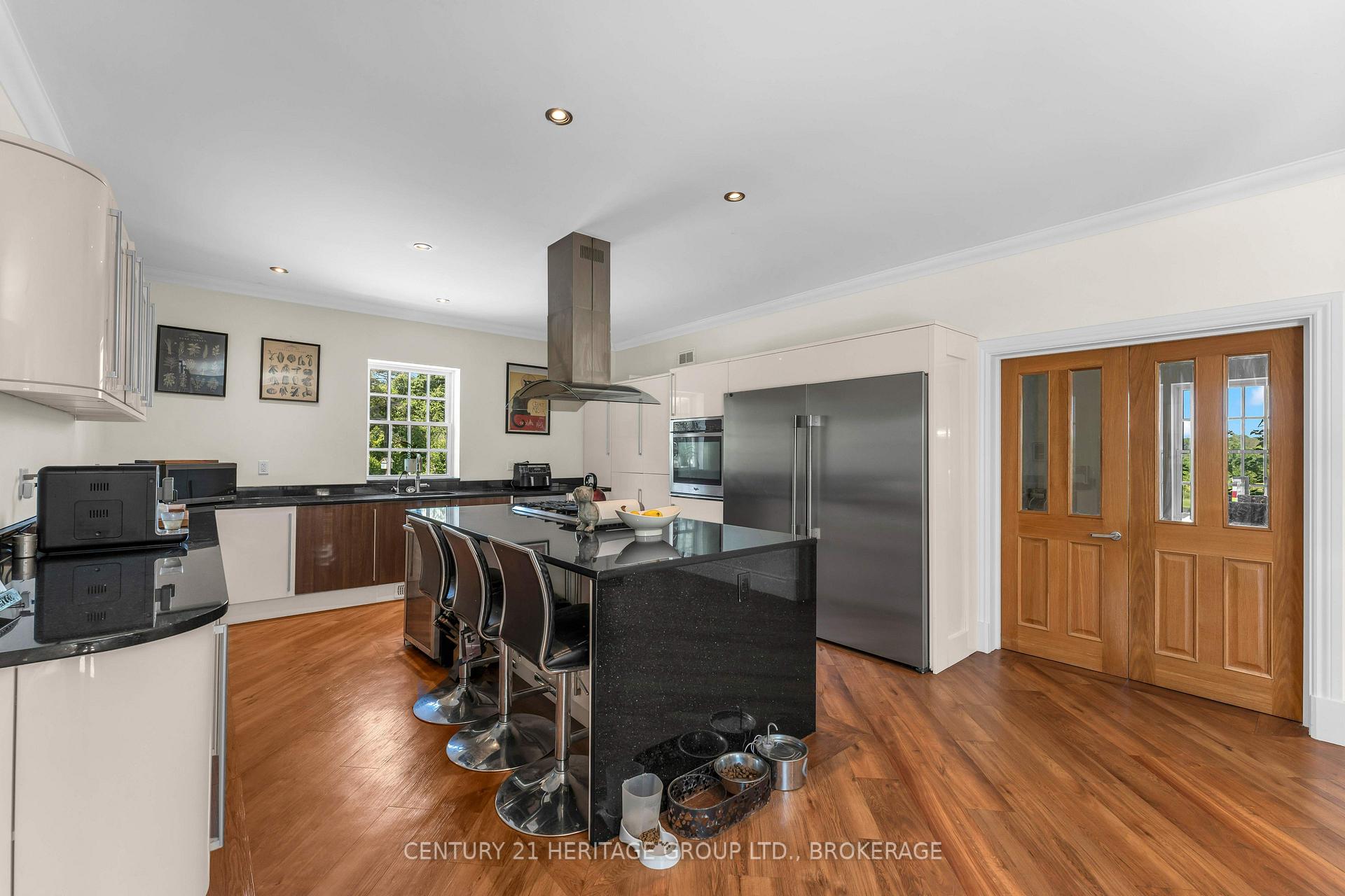 Photo 6 of 509 Maple Lawn Drive, Kingston, City North of 401 — HOMEH