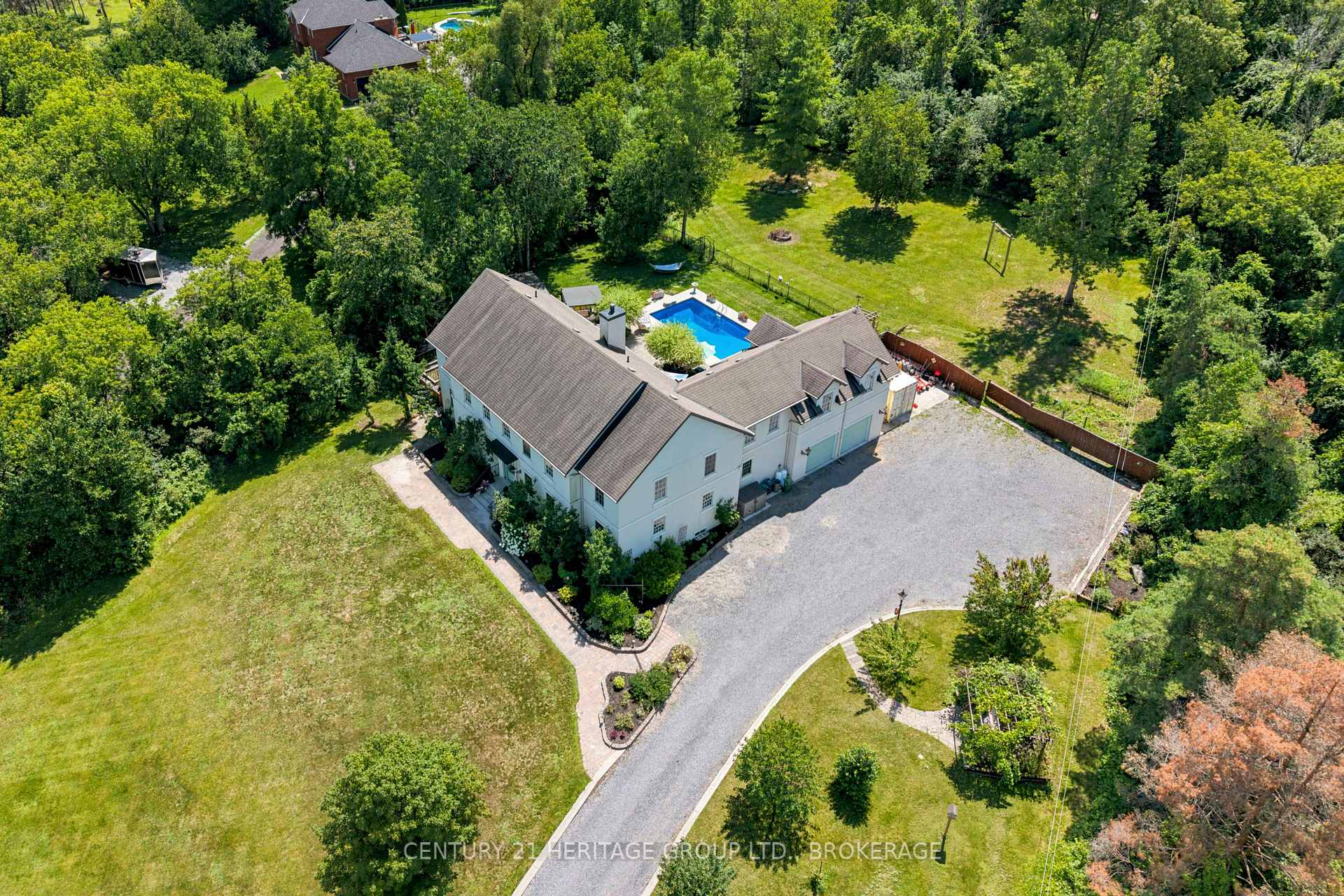 Photo 43 of 509 Maple Lawn Drive, Kingston, City North of 401 — HOMEH