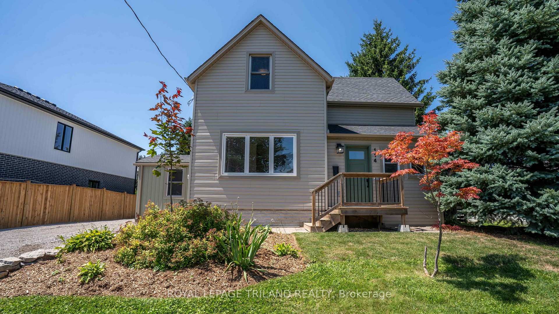 Photo 1 of 114 Fairview Avenue, St. Thomas — HOMEH