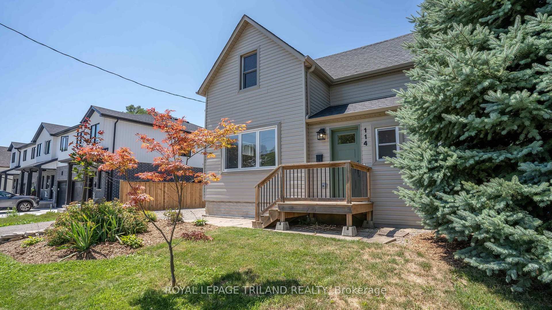 Photo 3 of 114 Fairview Avenue, St. Thomas — HOMEH