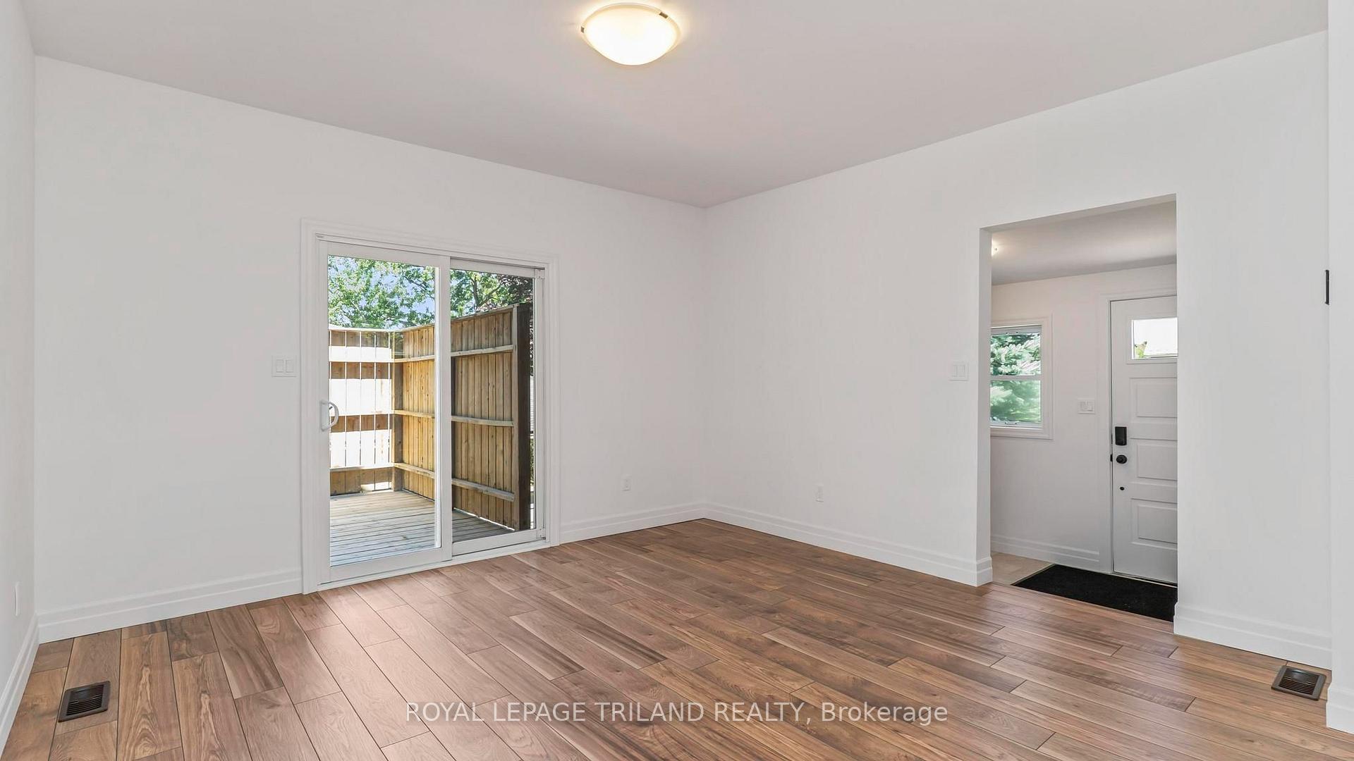 Photo 8 of 114 Fairview Avenue, St. Thomas — HOMEH