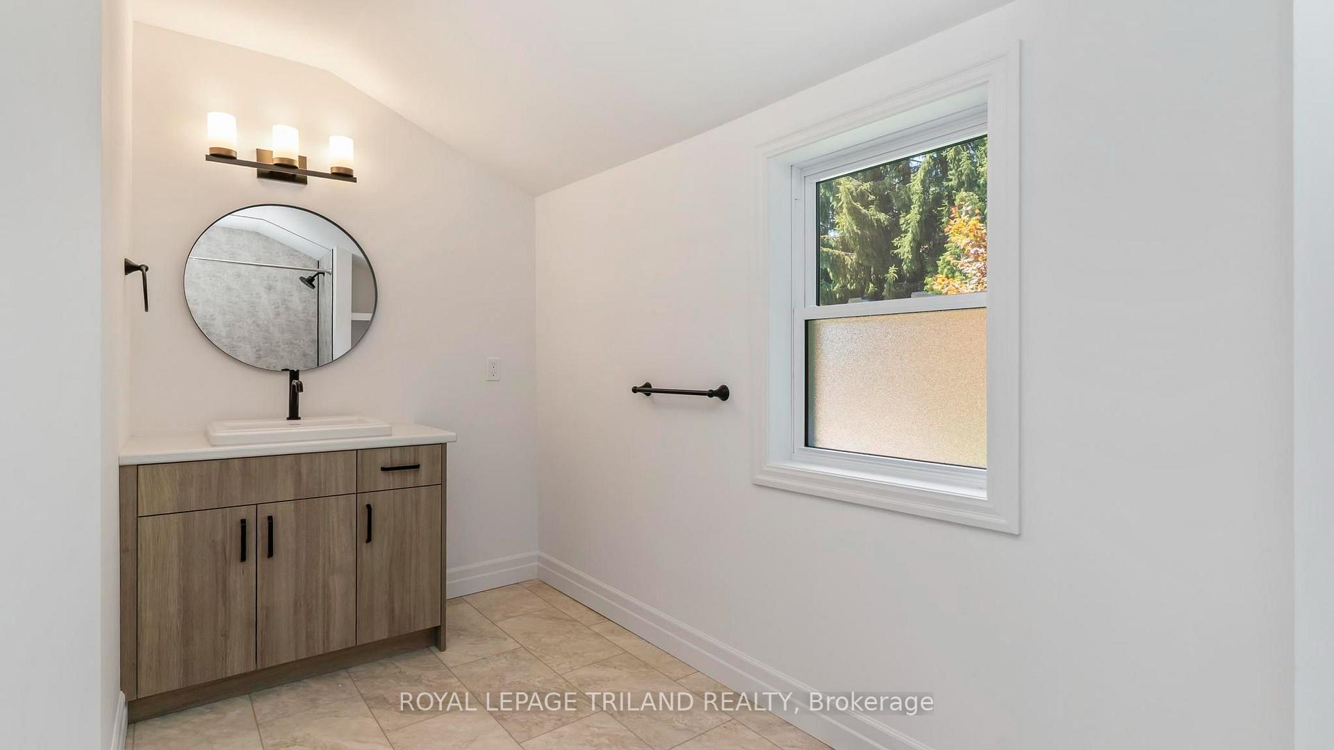 Photo 22 of 114 Fairview Avenue, St. Thomas — HOMEH