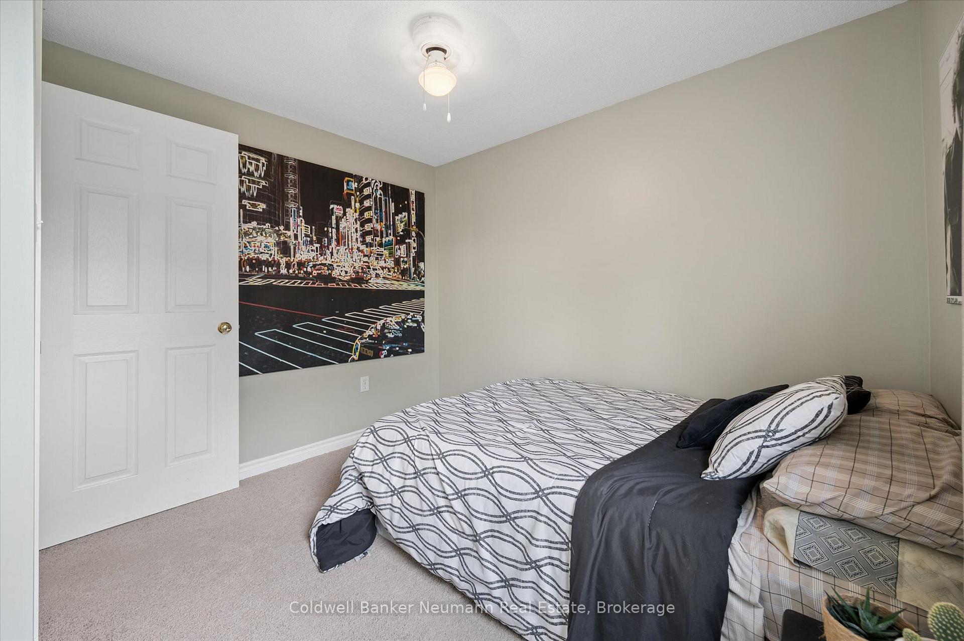 Photo 35 of 81 Candlewood Drive, Guelph, Willow West/Sugarbush/West Acres — HOMEH