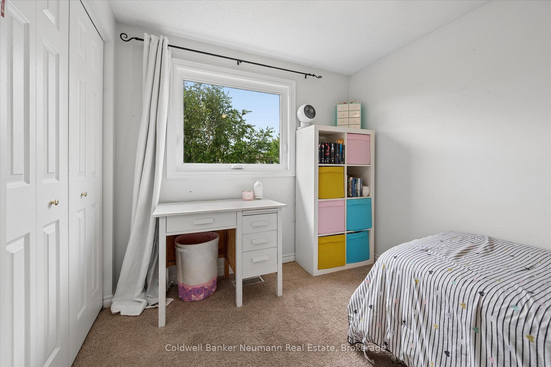 Photo 36 of 81 Candlewood Drive, Guelph, Willow West/Sugarbush/West Acres — HOMEH