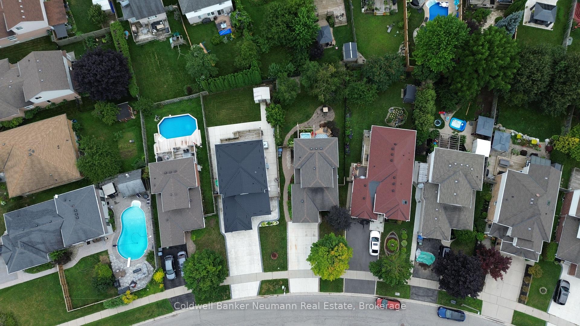 Photo 44 of 81 Candlewood Drive, Guelph, Willow West/Sugarbush/West Acres — HOMEH