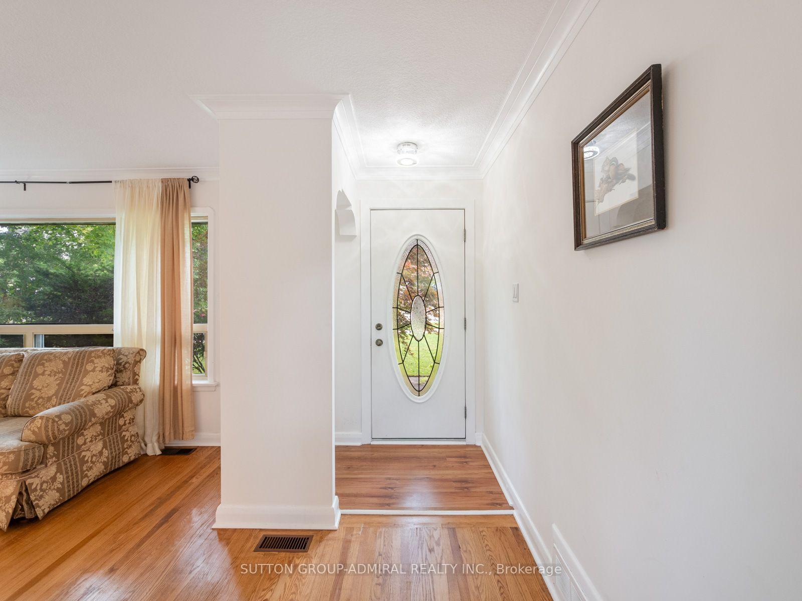 Photo 15 of 261 Carol Avenue, Newmarket, Central Newmarket — HOMEH