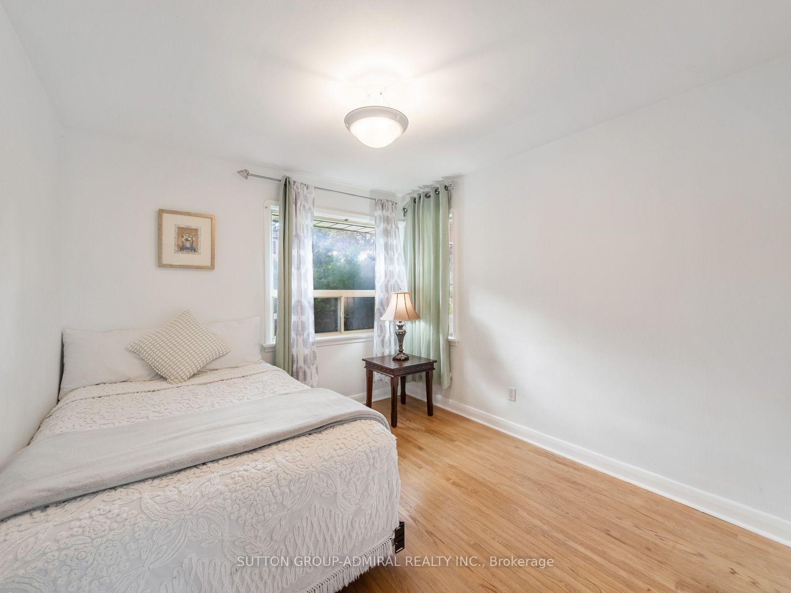 Photo 21 of 261 Carol Avenue, Newmarket, Central Newmarket — HOMEH