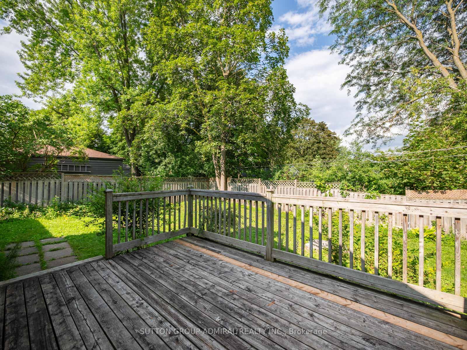 Photo 35 of 261 Carol Avenue, Newmarket, Central Newmarket — HOMEH
