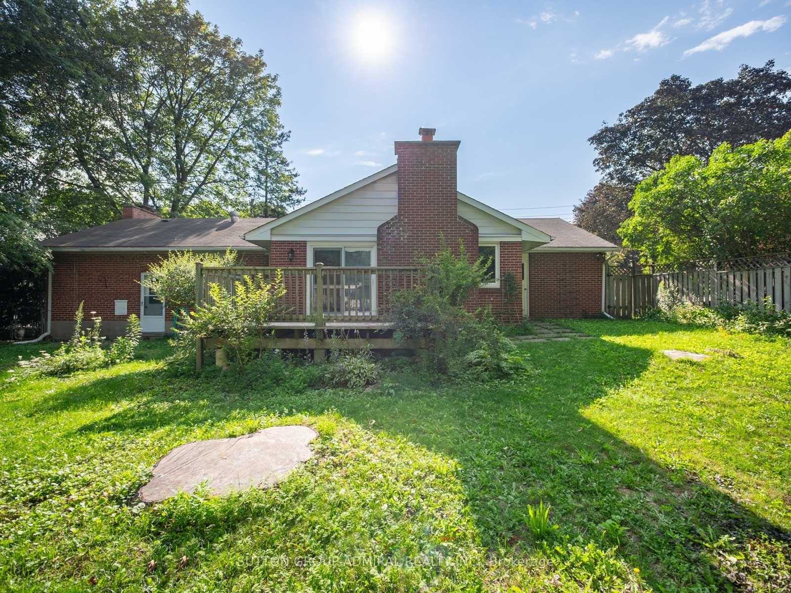 Photo 38 of 261 Carol Avenue, Newmarket, Central Newmarket — HOMEH