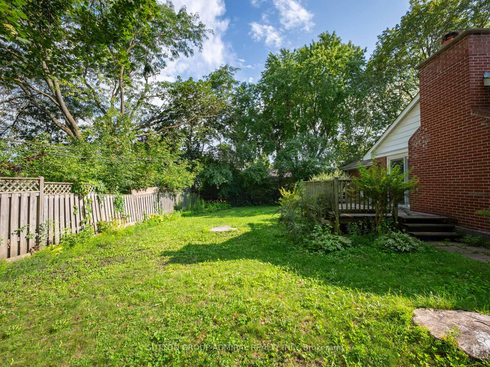 Photo 40 of 261 Carol Avenue, Newmarket, Central Newmarket — HOMEH