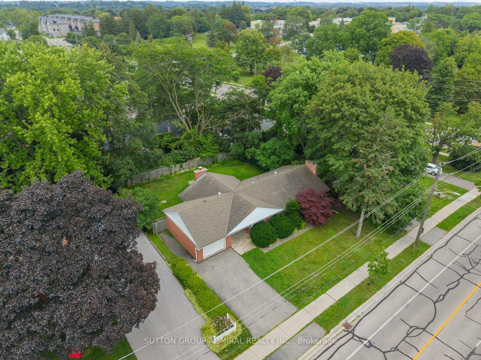 Photo 42 of 261 Carol Avenue, Newmarket, Central Newmarket — HOMEH