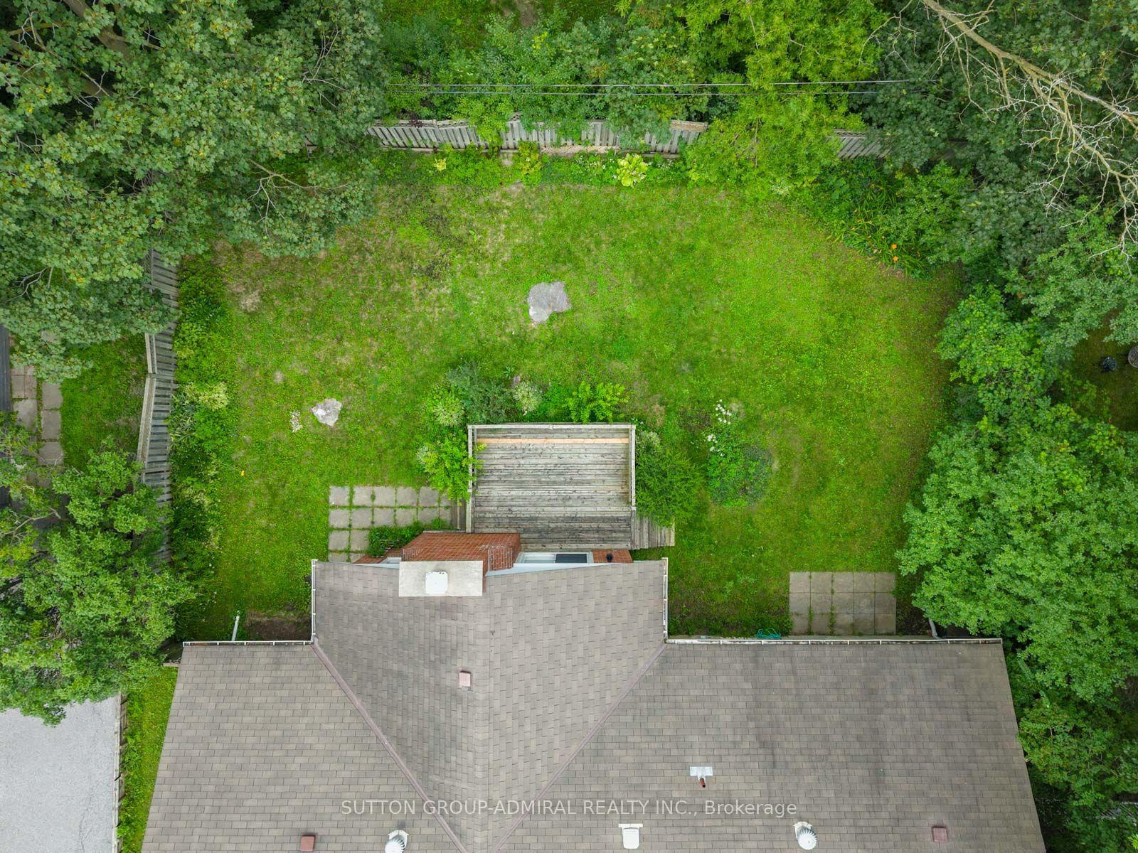 Photo 43 of 261 Carol Avenue, Newmarket, Central Newmarket — HOMEH