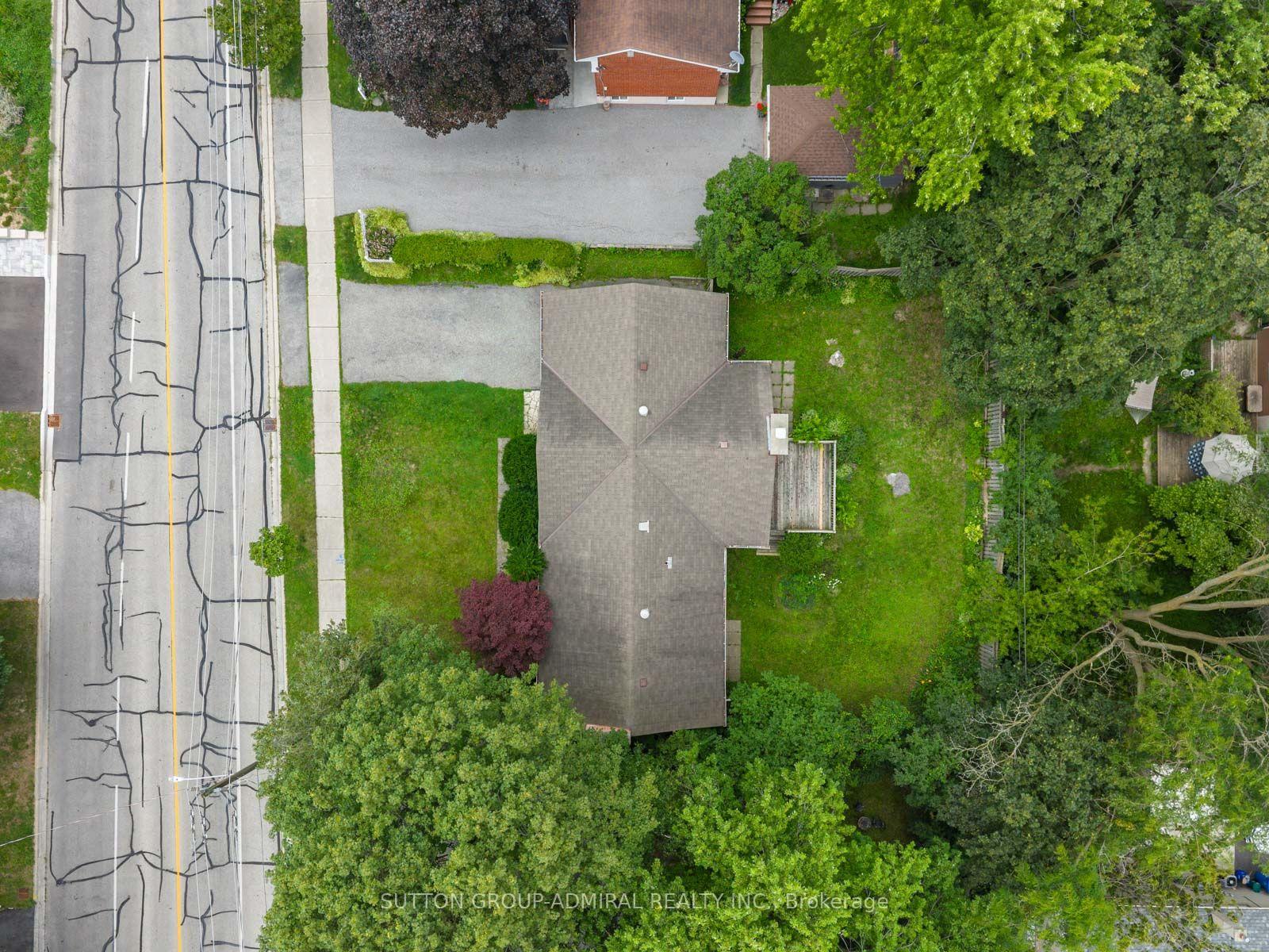 Photo 44 of 261 Carol Avenue, Newmarket, Central Newmarket — HOMEH