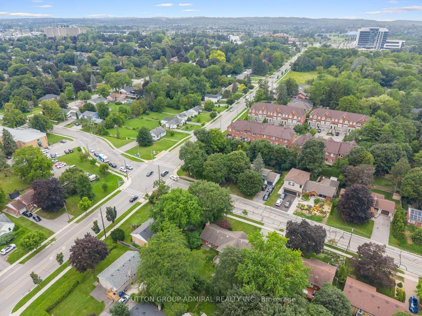 Photo 48 of 261 Carol Avenue, Newmarket, Central Newmarket — HOMEH