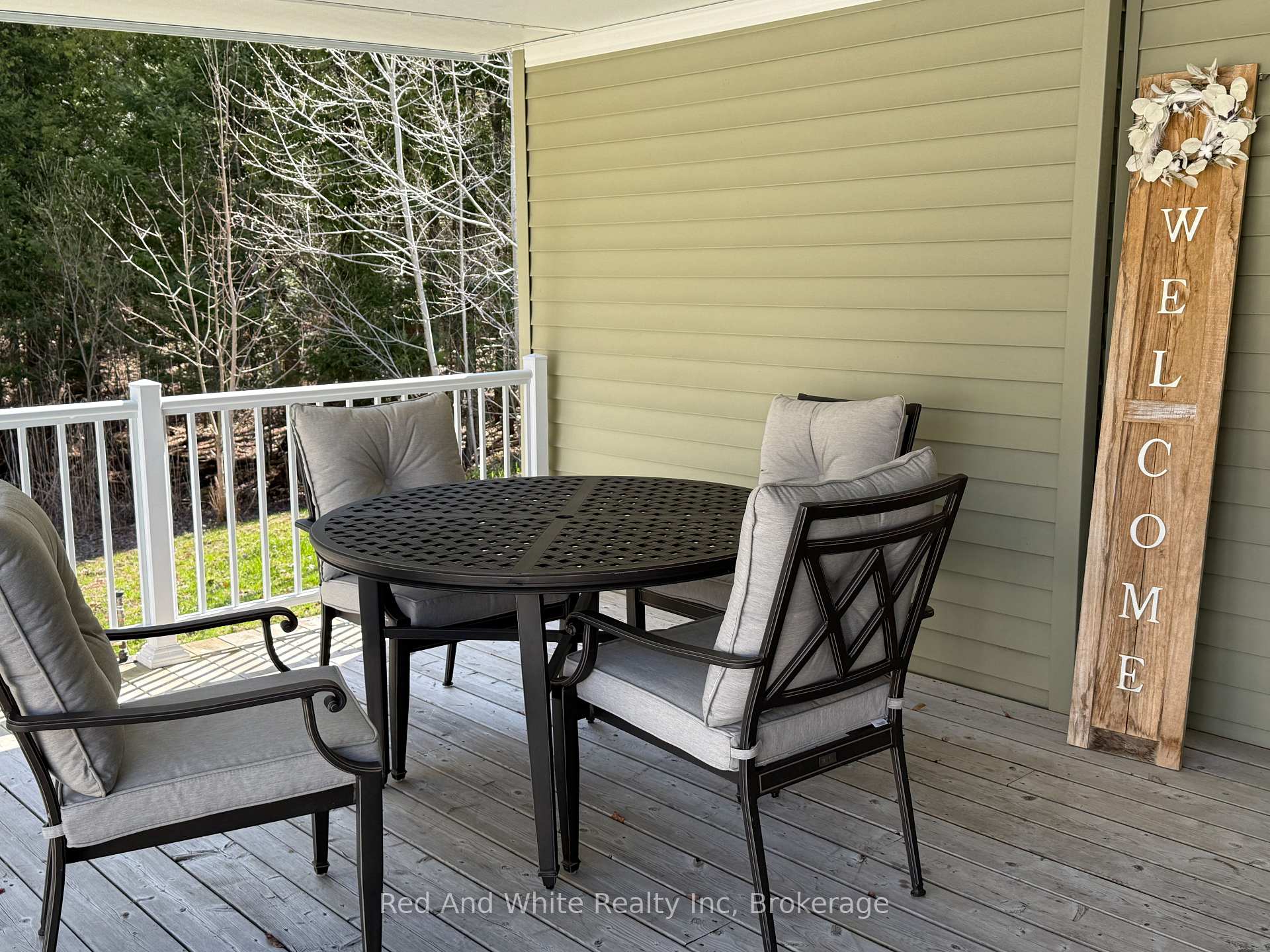 Photo 4 of 103 Madawaska Trail, Wasaga Beach — HOMEH