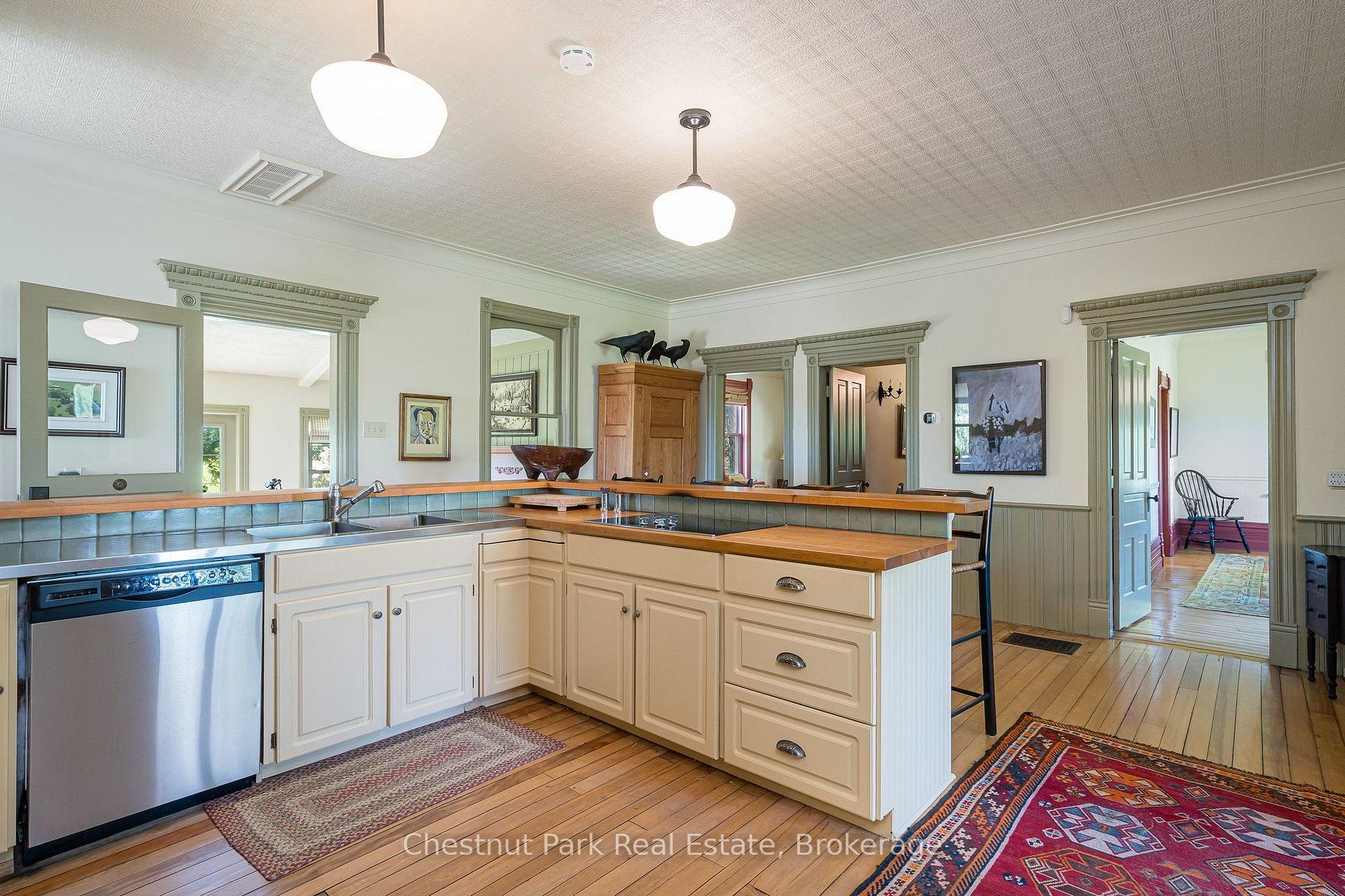 Photo 21 of 678541 Centre Road, Mulmur, Rural Mulmur — HOMEH