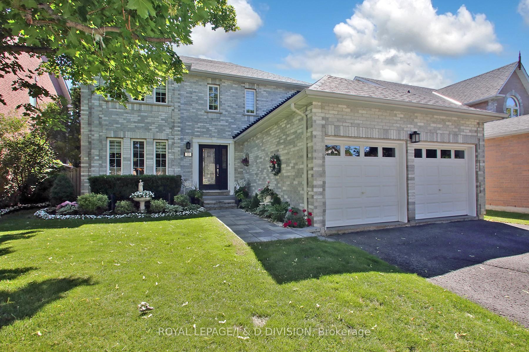 Photo 3 of 22 Lahaye Drive, Whitby, Lynde Creek — HOMEH