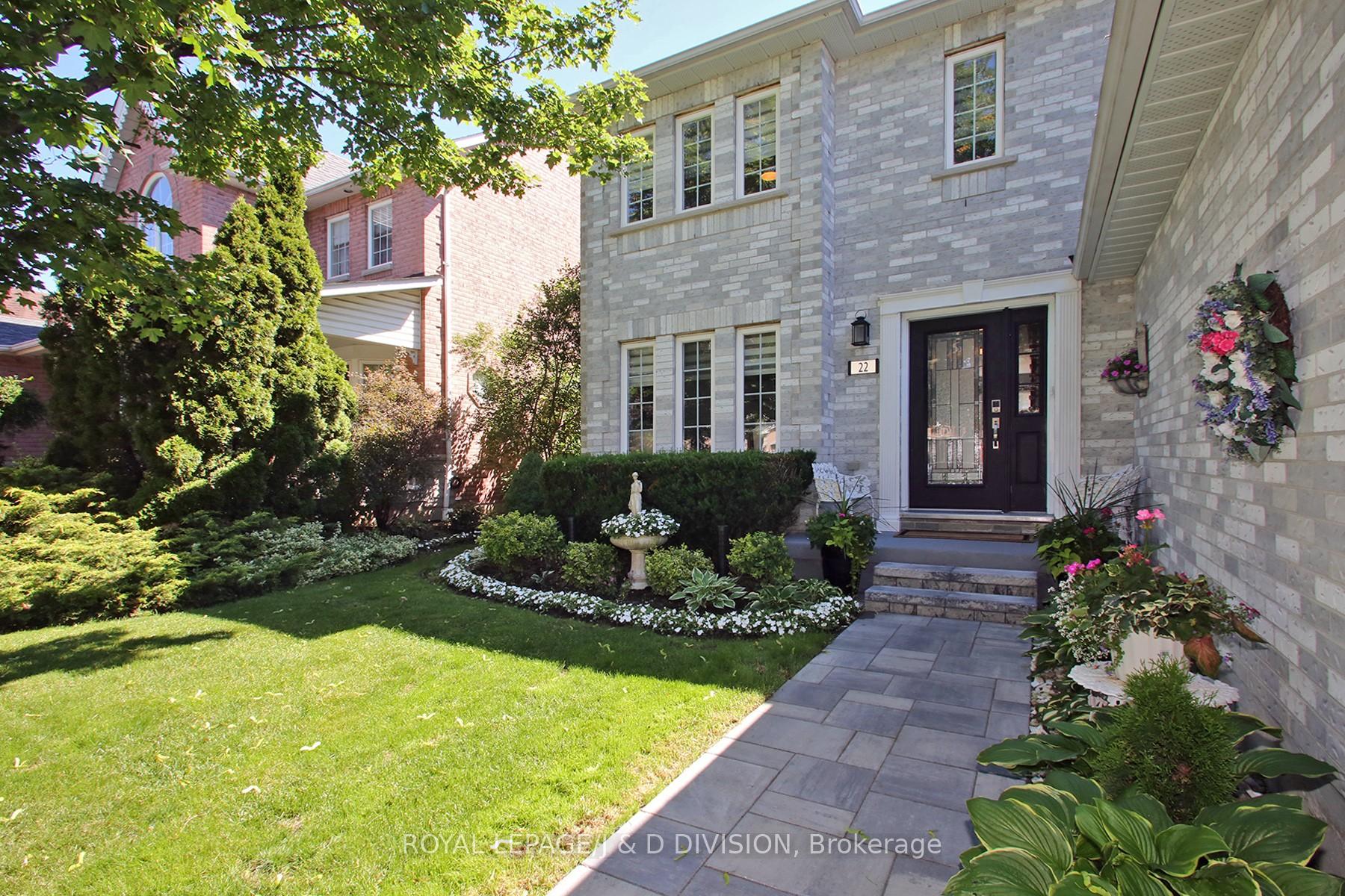 Photo 4 of 22 Lahaye Drive, Whitby, Lynde Creek — HOMEH
