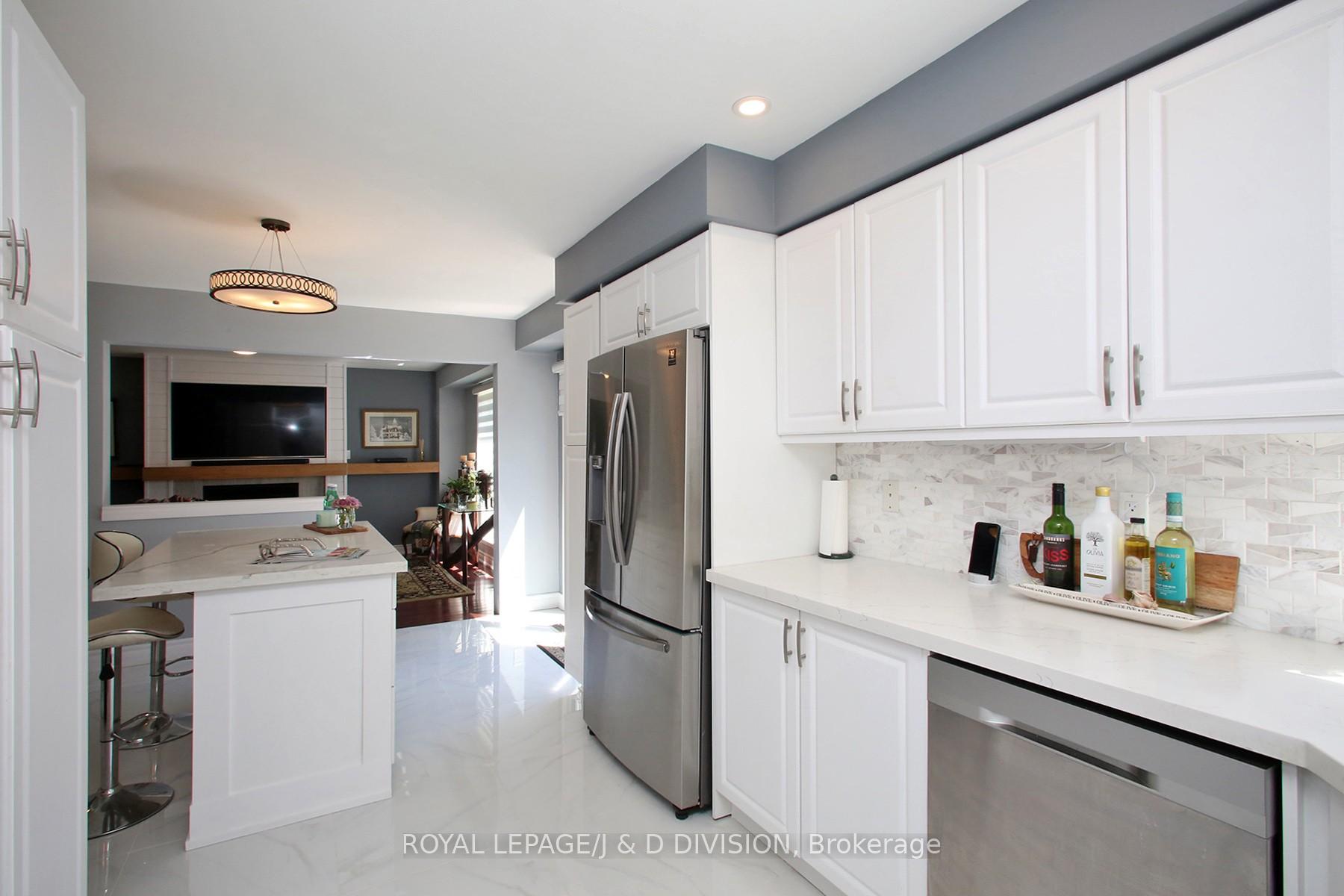 Photo 17 of 22 Lahaye Drive, Whitby, Lynde Creek — HOMEH