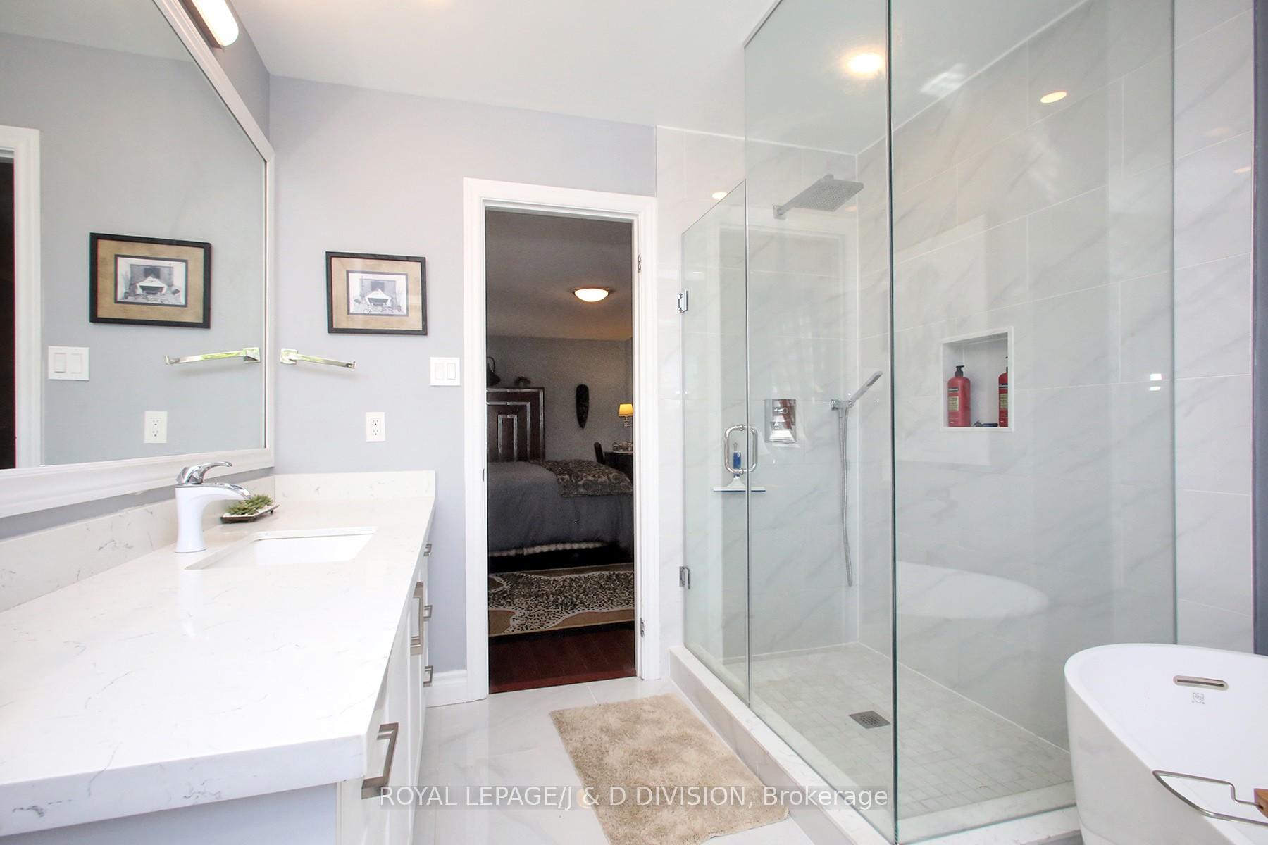 Photo 23 of 22 Lahaye Drive, Whitby, Lynde Creek — HOMEH