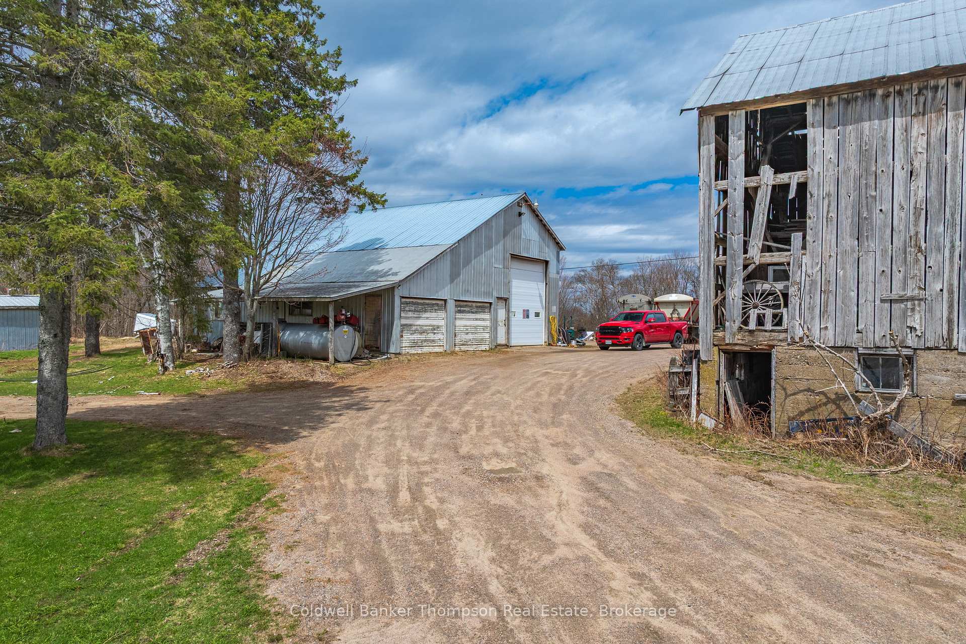 Photo 5 of 1764 518 Highway W, McMurrich/Monteith, McMurrich — HOMEH