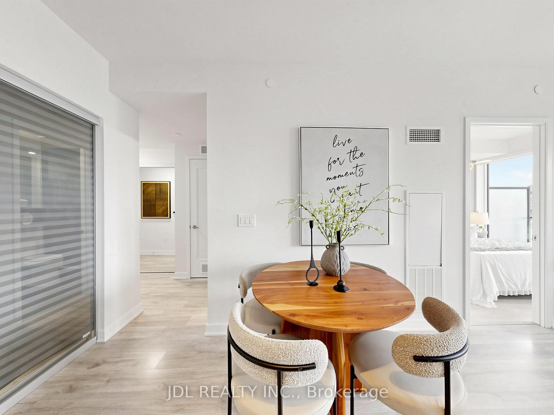 Photo 7 of Unit 2005, 70 Princess Street, Toronto, Waterfront Communities — HOMEH