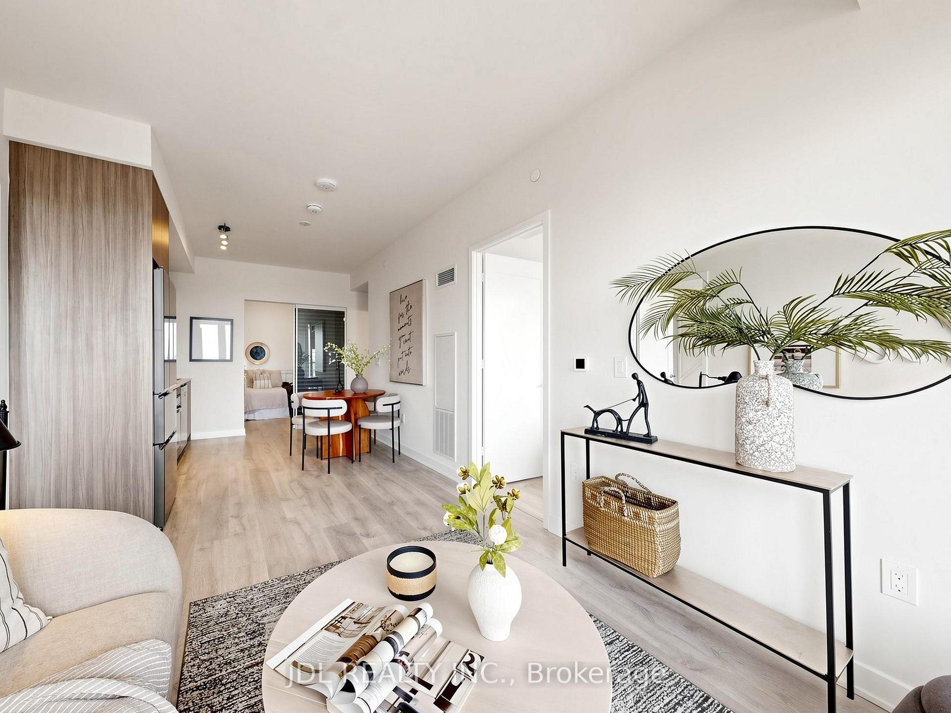 Photo 13 of Unit 2005, 70 Princess Street, Toronto, Waterfront Communities — HOMEH