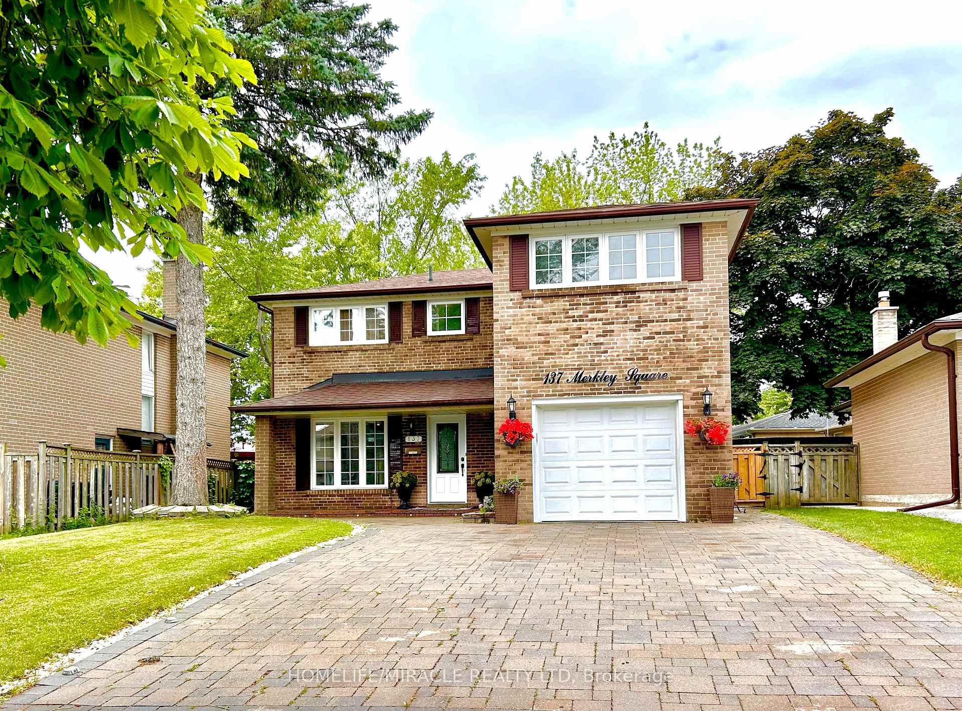 Photo of 137 Merkley Square