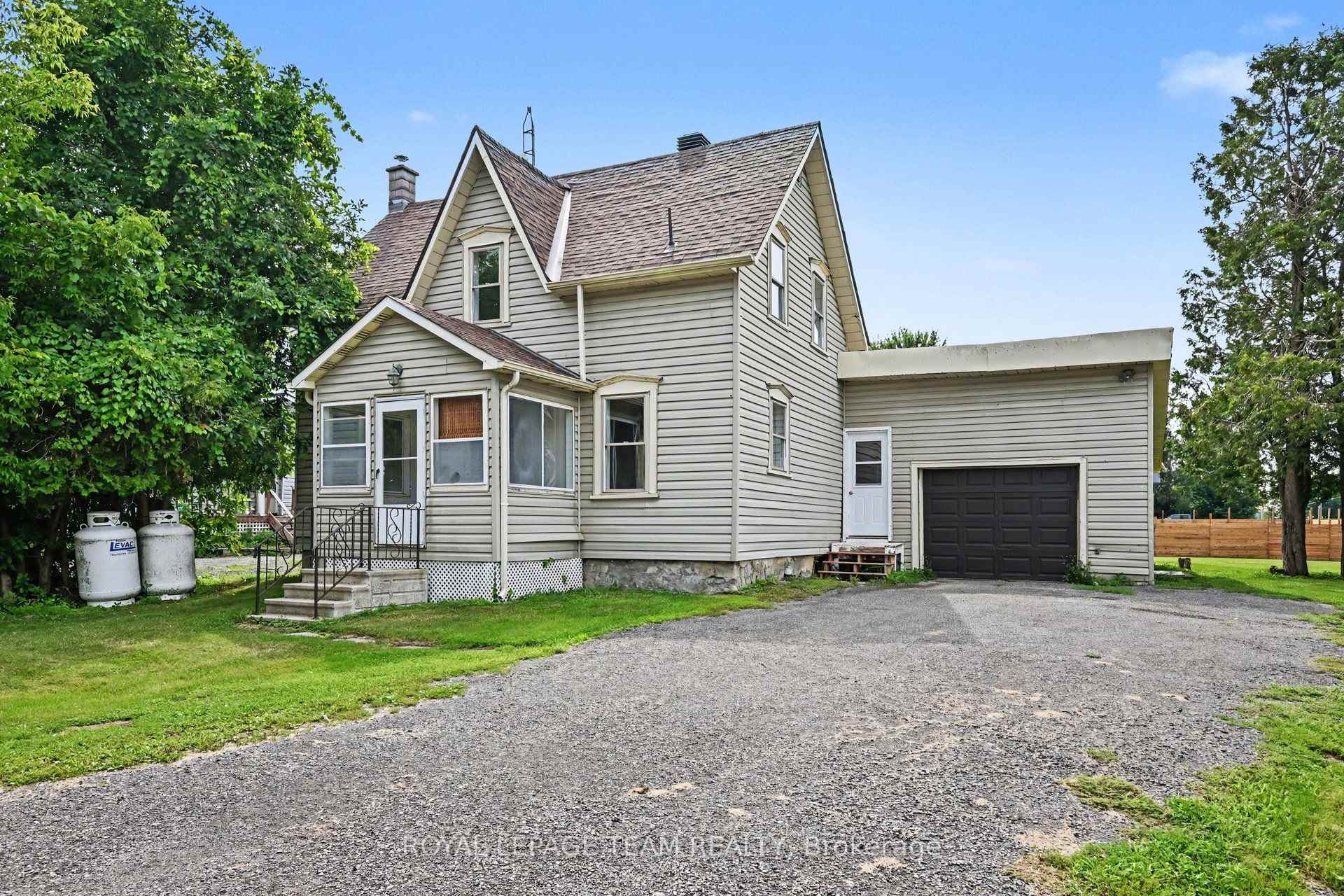 Photo 2 of 10526 Van Allen Road, North Dundas, North Dundas (Mountain) Twp — HOMEH