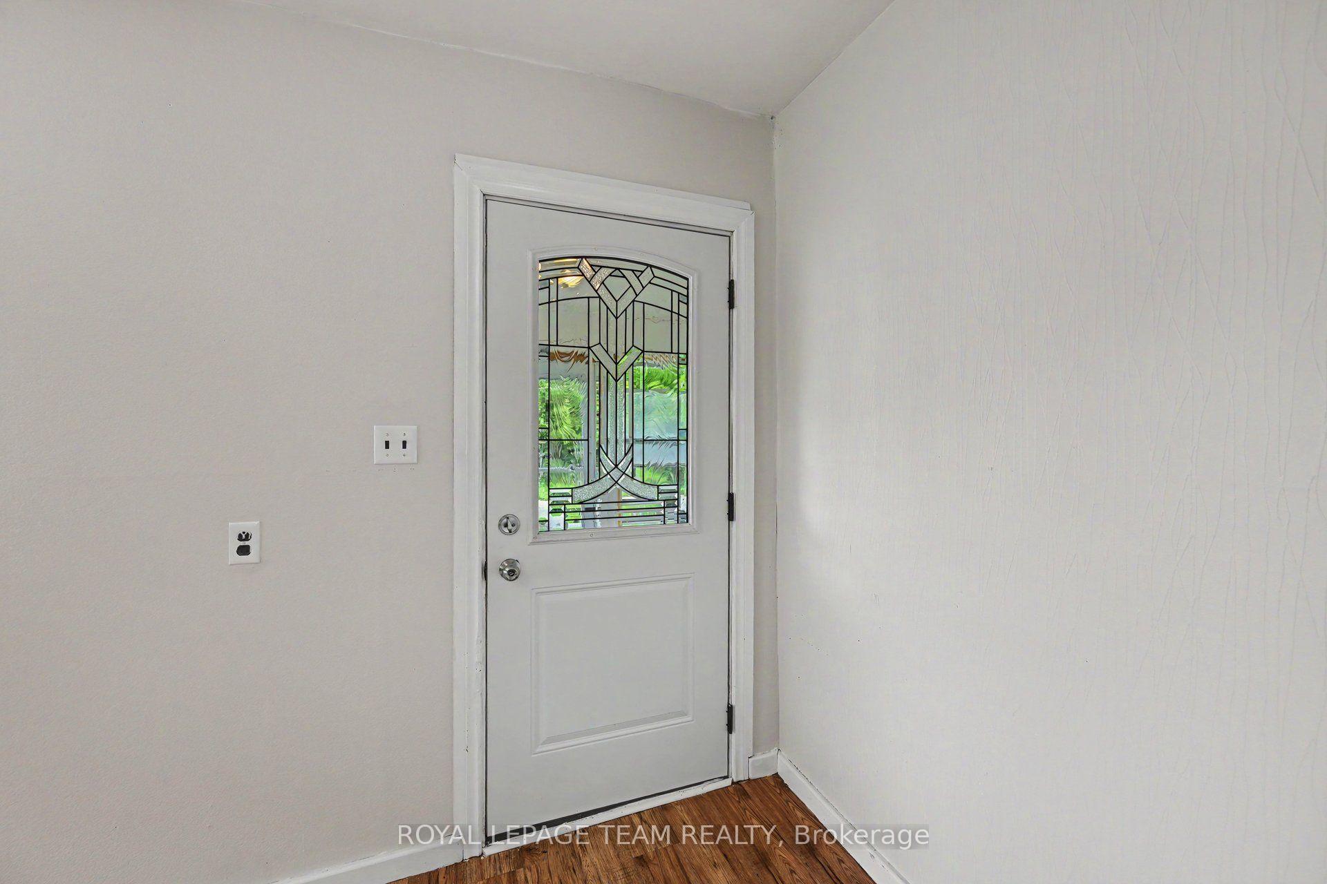 Photo 4 of 10526 Van Allen Road, North Dundas, North Dundas (Mountain) Twp — HOMEH