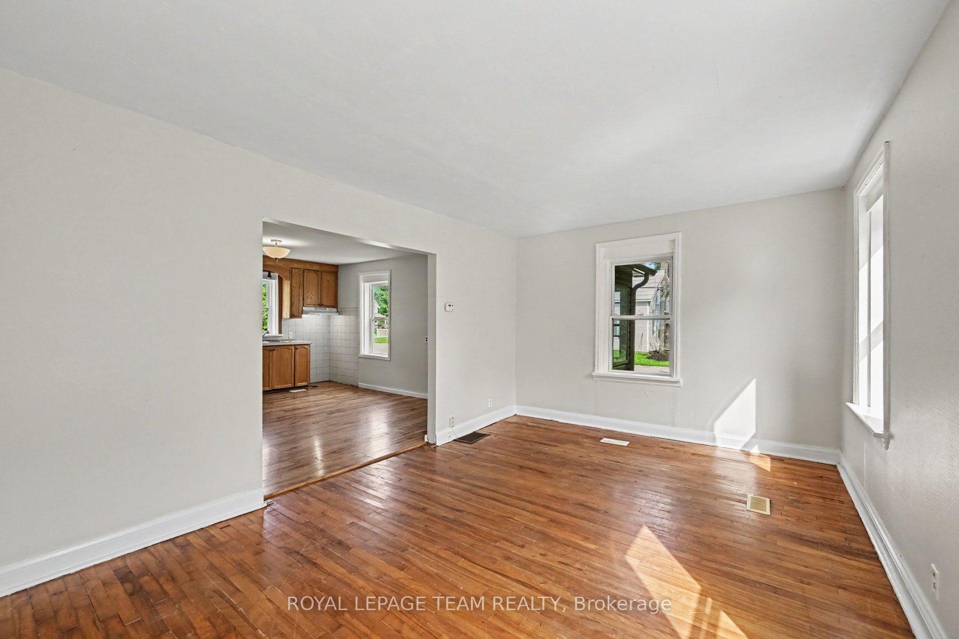 Photo 8 of 10526 Van Allen Road, North Dundas, North Dundas (Mountain) Twp — HOMEH