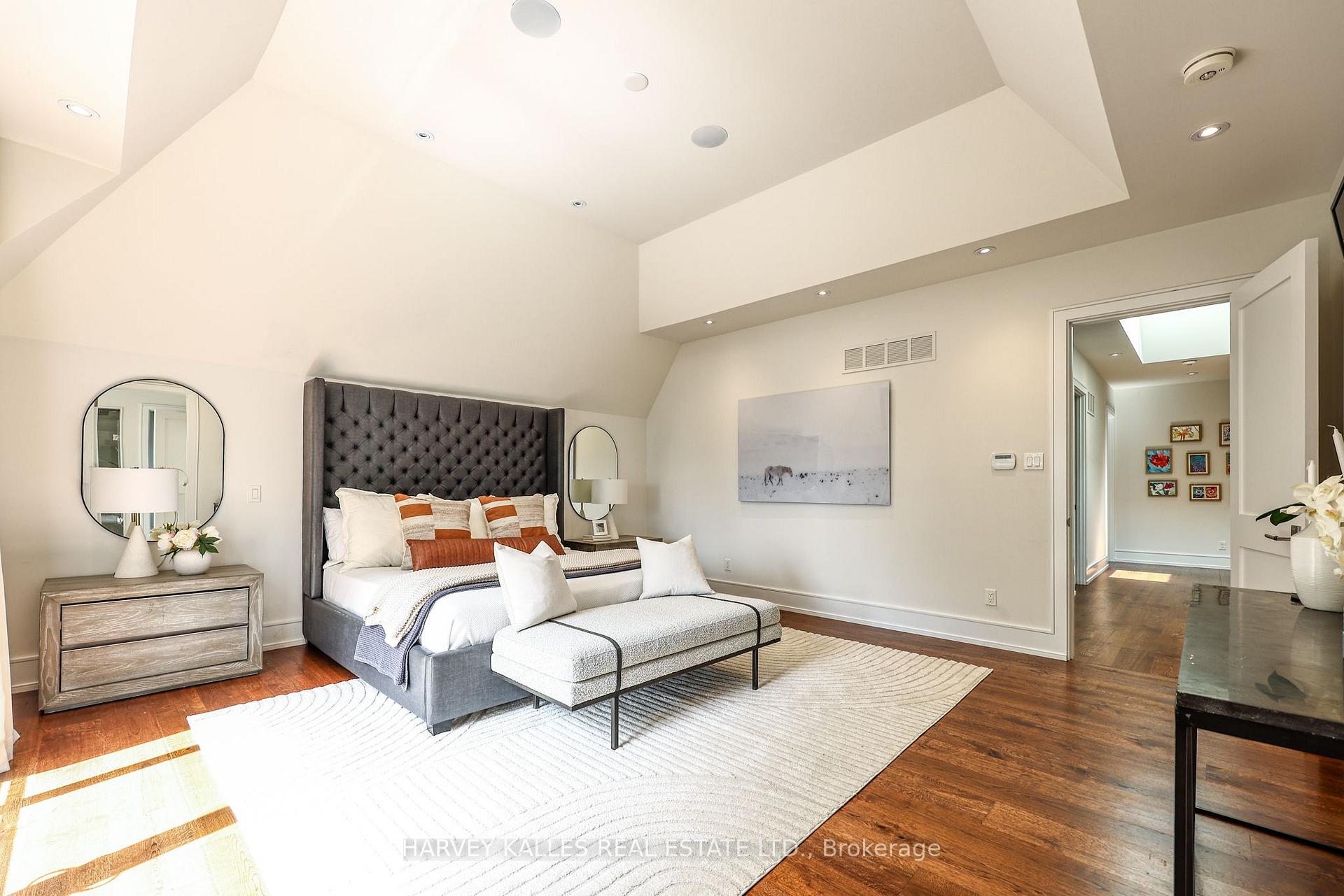 Photo 24 of 67 Dunblaine Avenue, Toronto, Bedford Park-Nortown — HOMEH