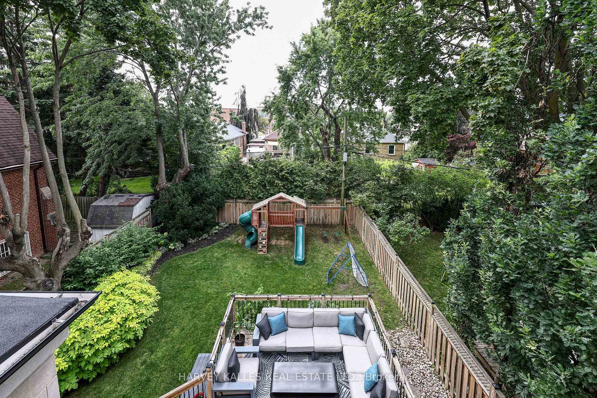 Photo 31 of 67 Dunblaine Avenue, Toronto, Bedford Park-Nortown — HOMEH