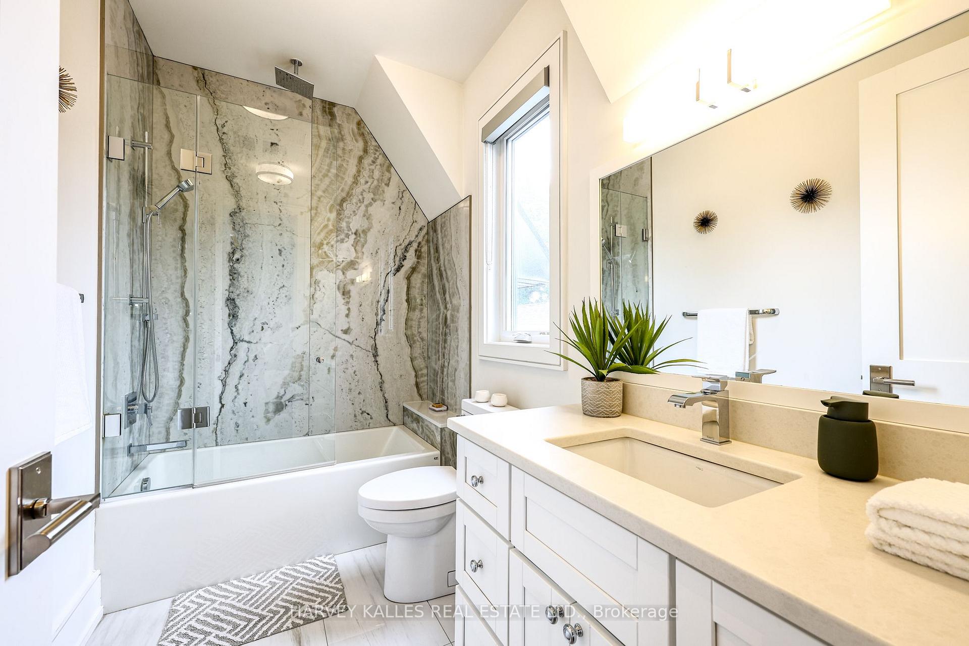 Photo 40 of 67 Dunblaine Avenue, Toronto, Bedford Park-Nortown — HOMEH