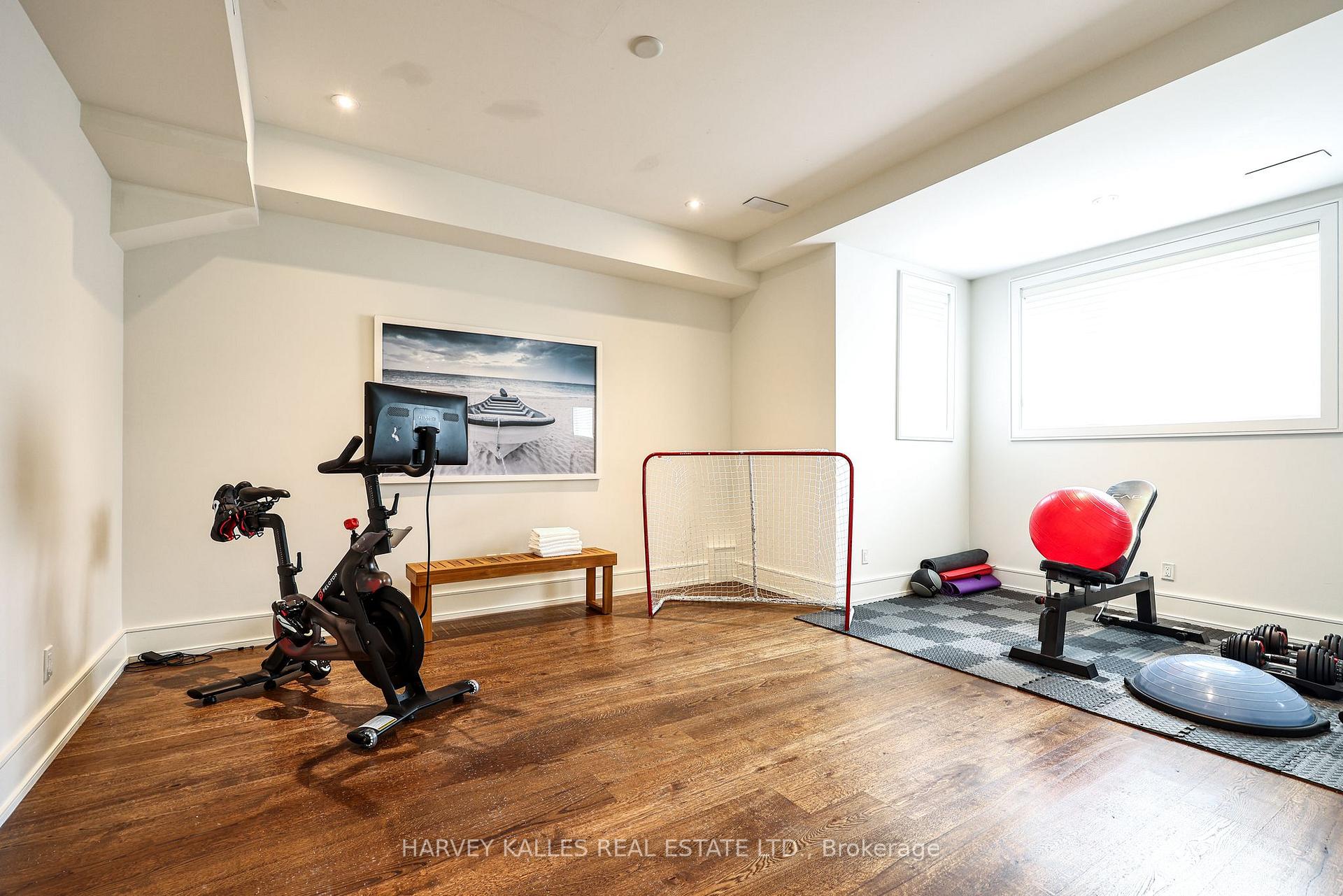 Photo 45 of 67 Dunblaine Avenue, Toronto, Bedford Park-Nortown — HOMEH