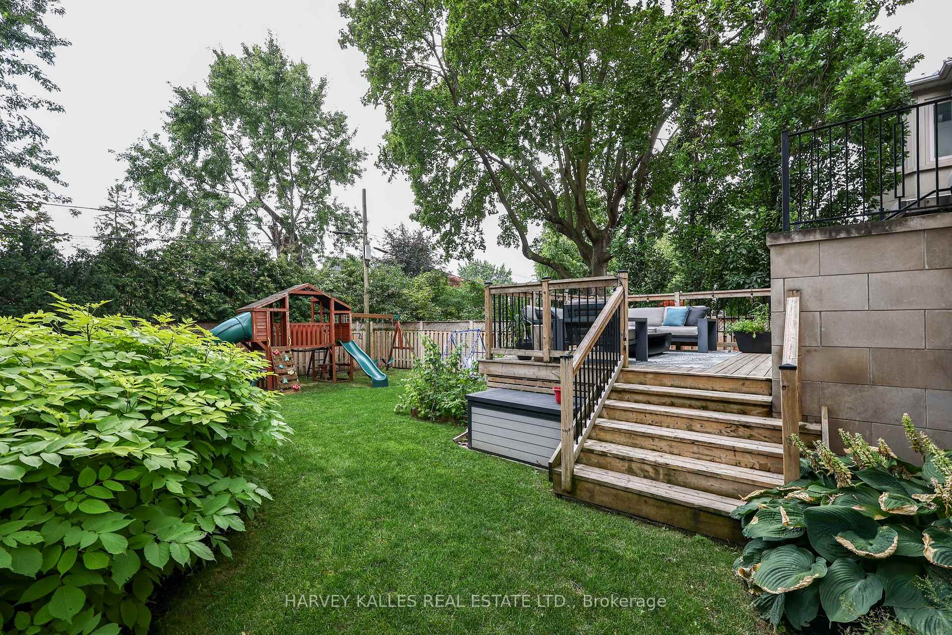 Photo 51 of 67 Dunblaine Avenue, Toronto, Bedford Park-Nortown — HOMEH