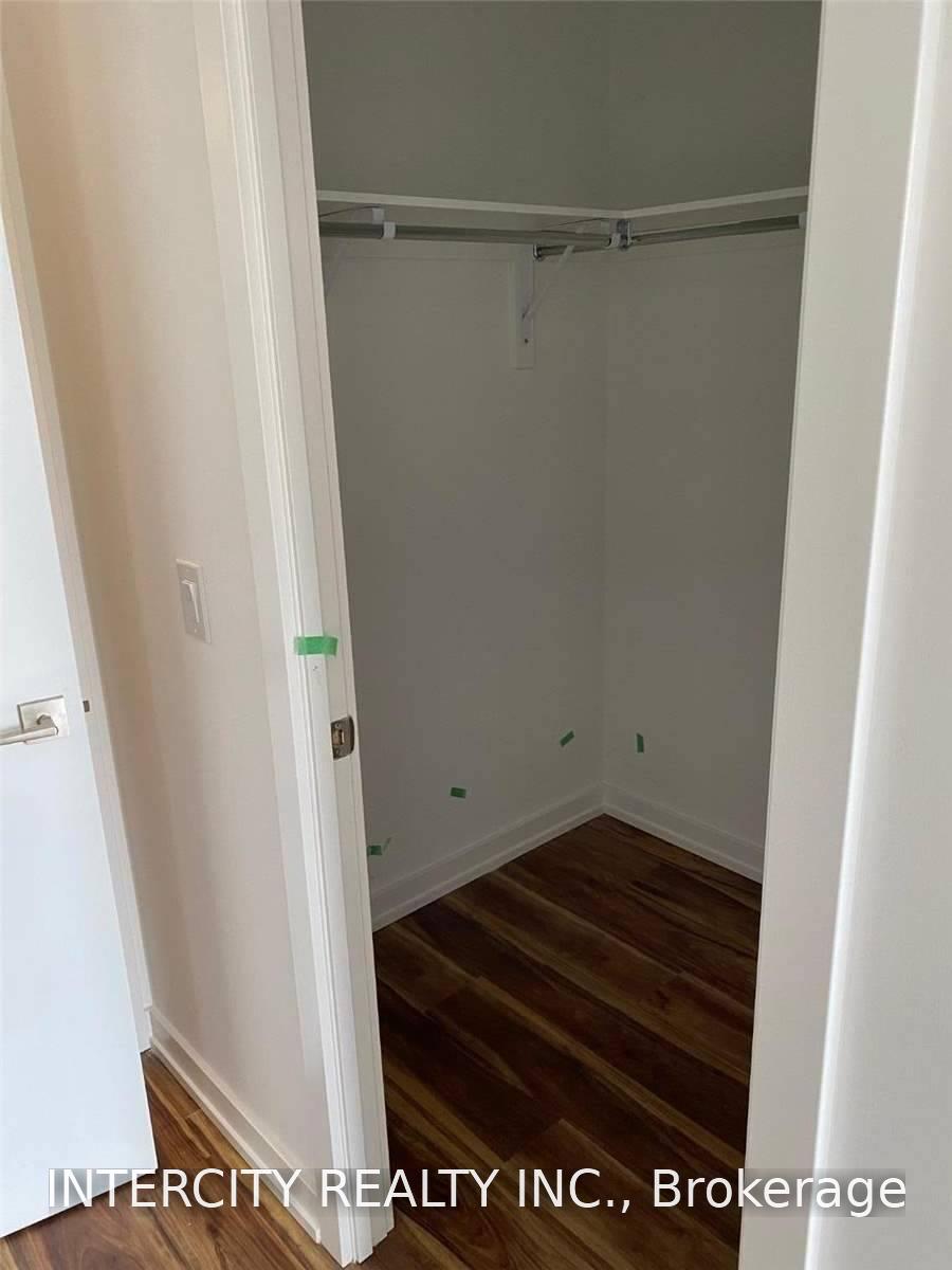 Photo 11 of Unit 309, 430 Essa Road, Barrie, Holly — HOMEH