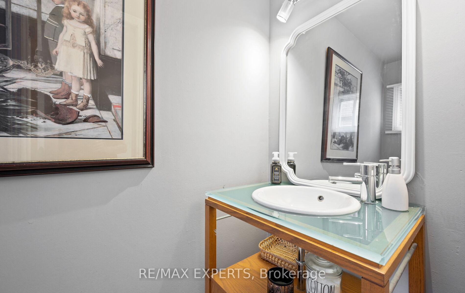 Photo 17 of 1 Goodfellow Crescent, Caledon, Bolton North — HOMEH