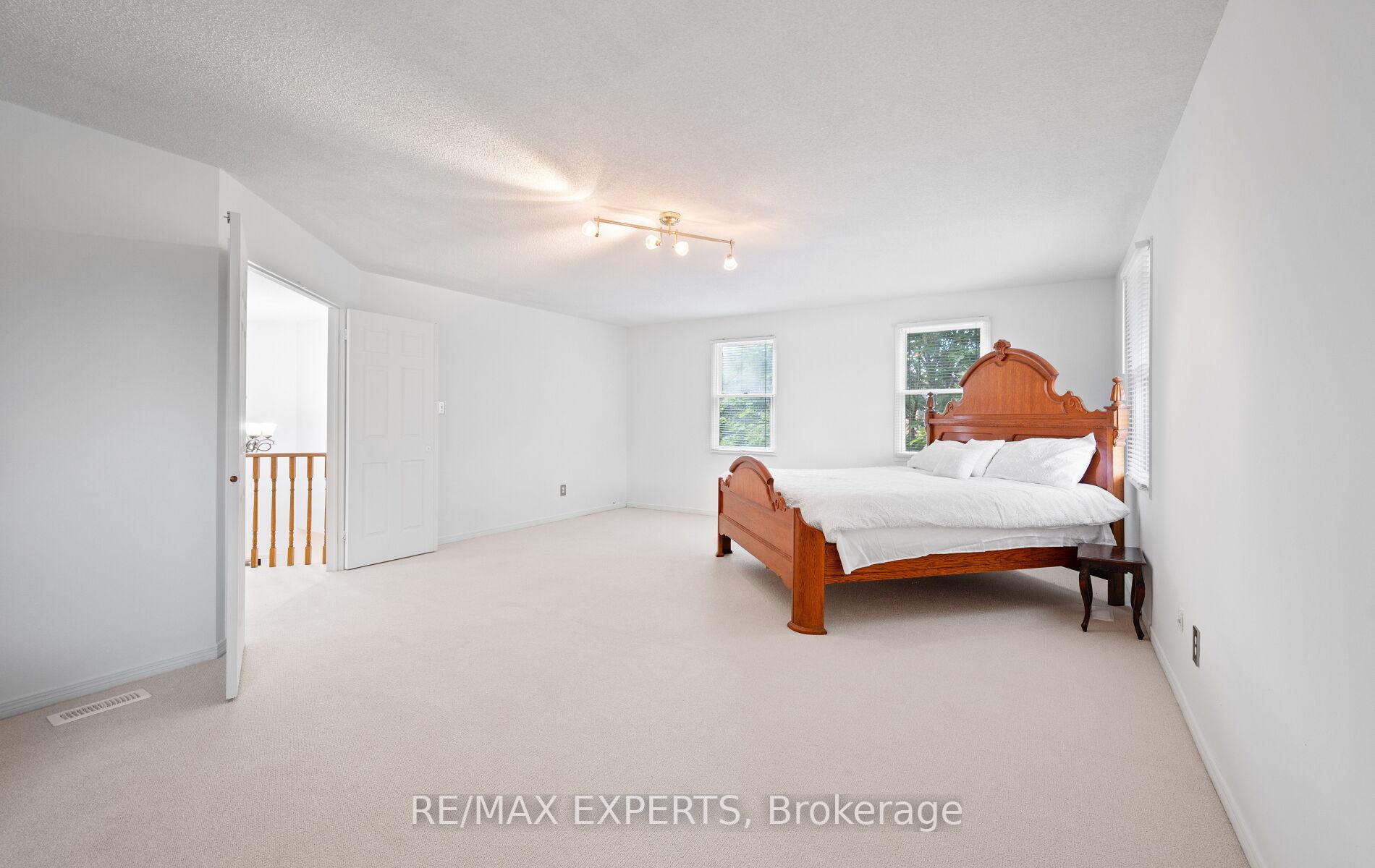 Photo 21 of 1 Goodfellow Crescent, Caledon, Bolton North — HOMEH
