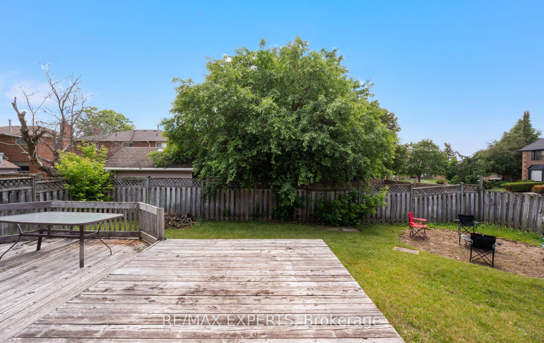 Photo 40 of 1 Goodfellow Crescent, Caledon, Bolton North — HOMEH