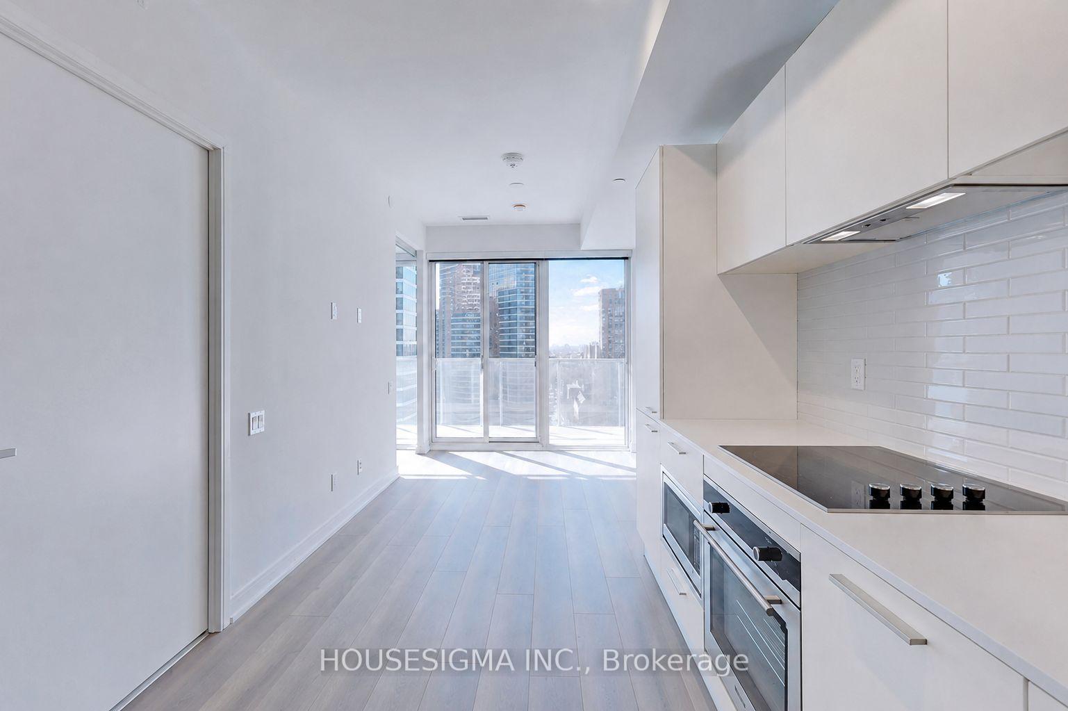Photo 7 of Unit 2311, 3 Gloucester Street, Toronto, Church-Yonge Corridor — HOMEH