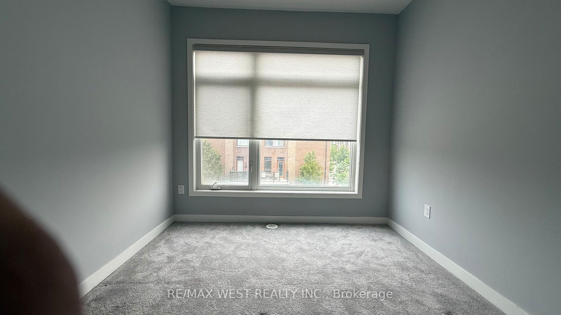 Photo 32 of 2 Lochlin Street, Vaughan, Vaughan Grove — HOMEH