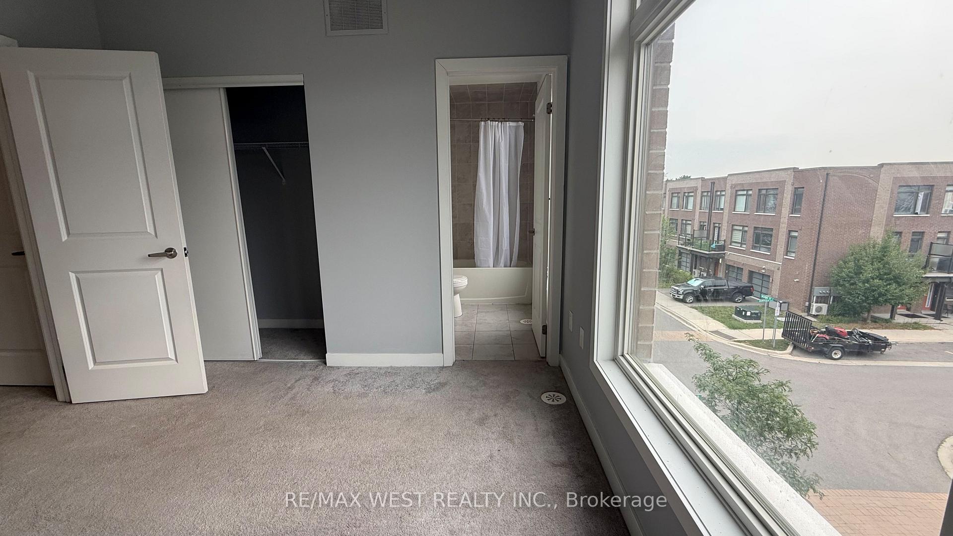Photo 37 of 2 Lochlin Street, Vaughan, Vaughan Grove — HOMEH